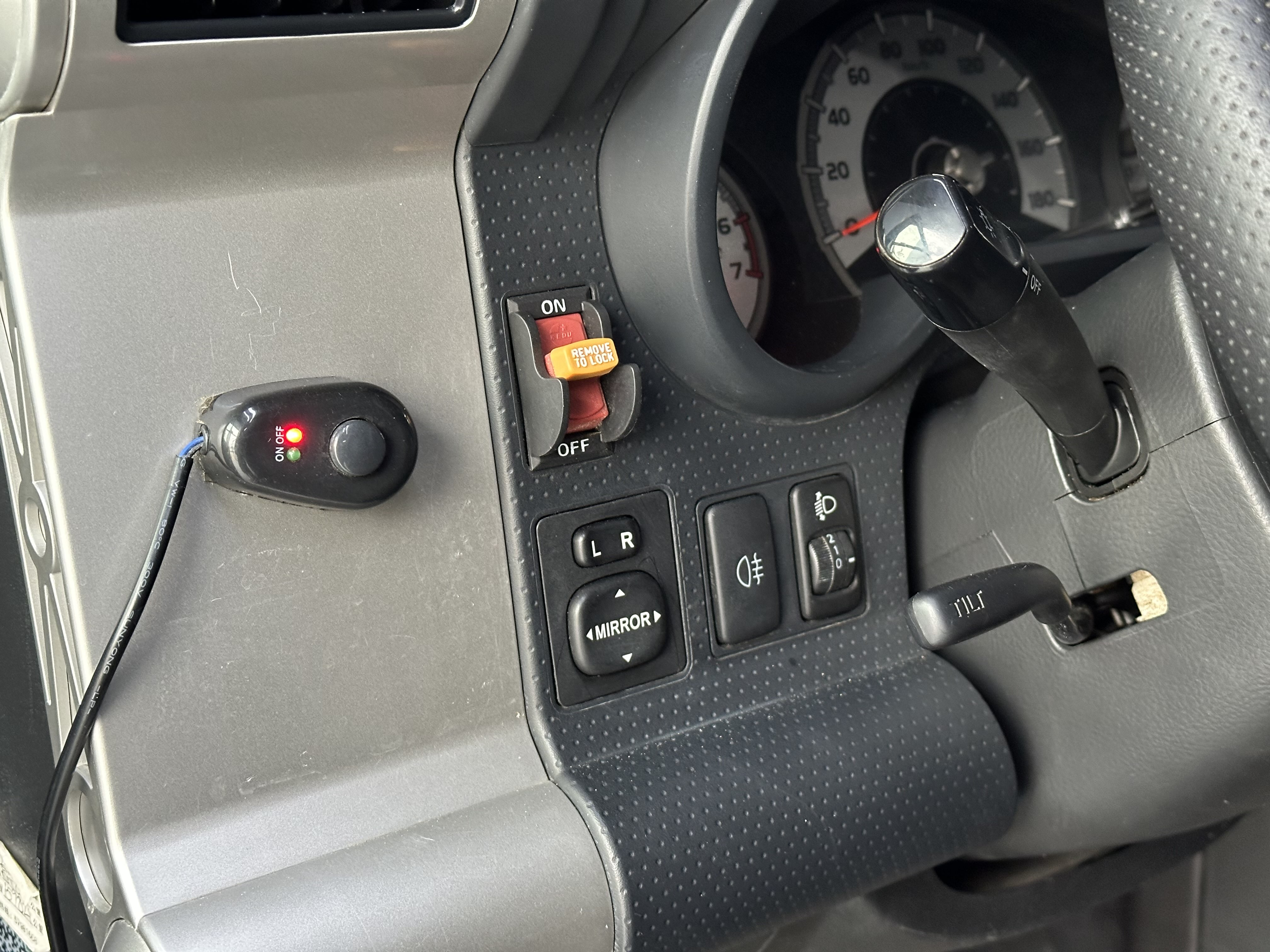 Toyota FJ Cruiser 2014 car image #9