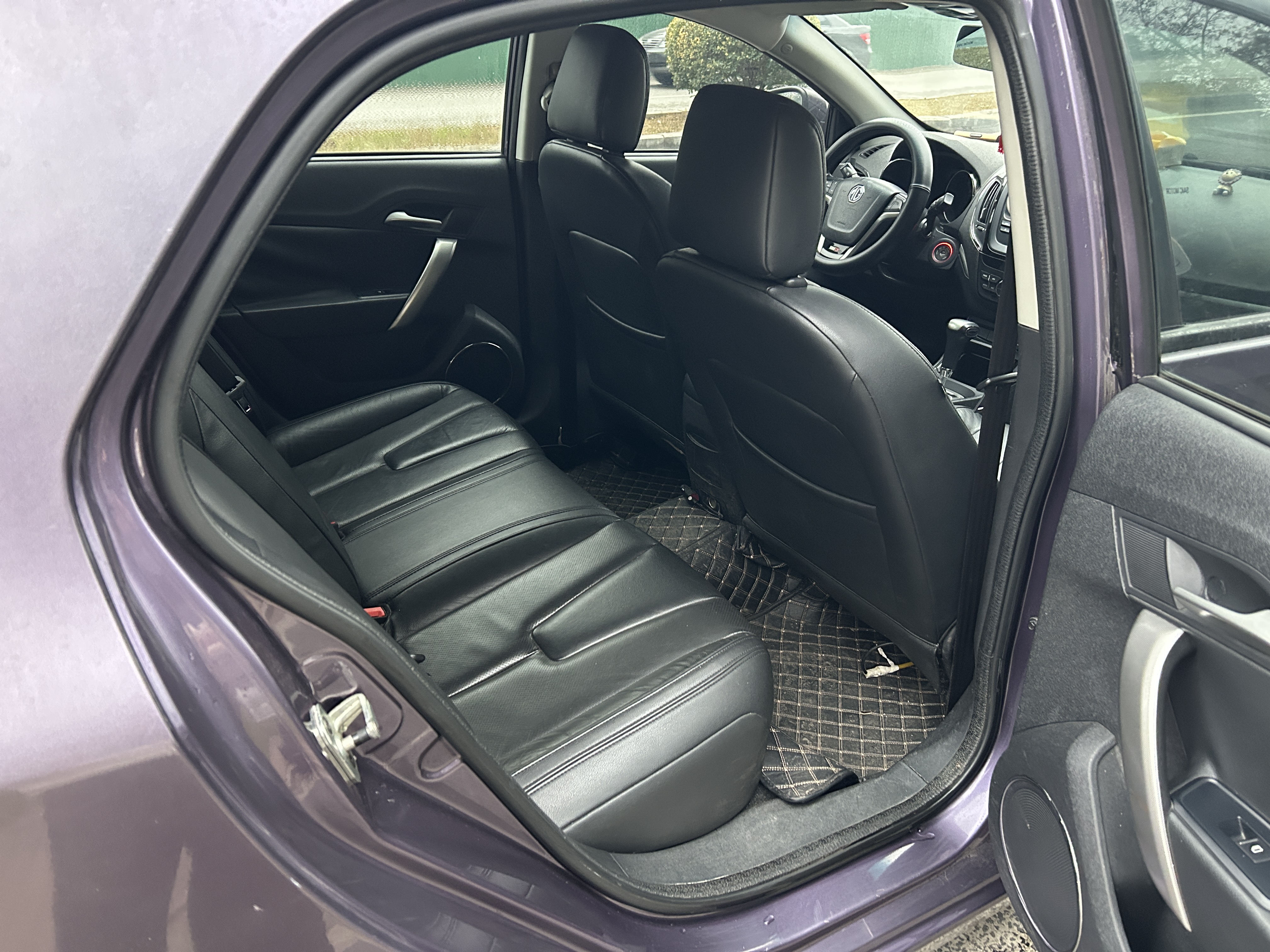 MG 5 2012 #9 MG 5 2012 car image #9