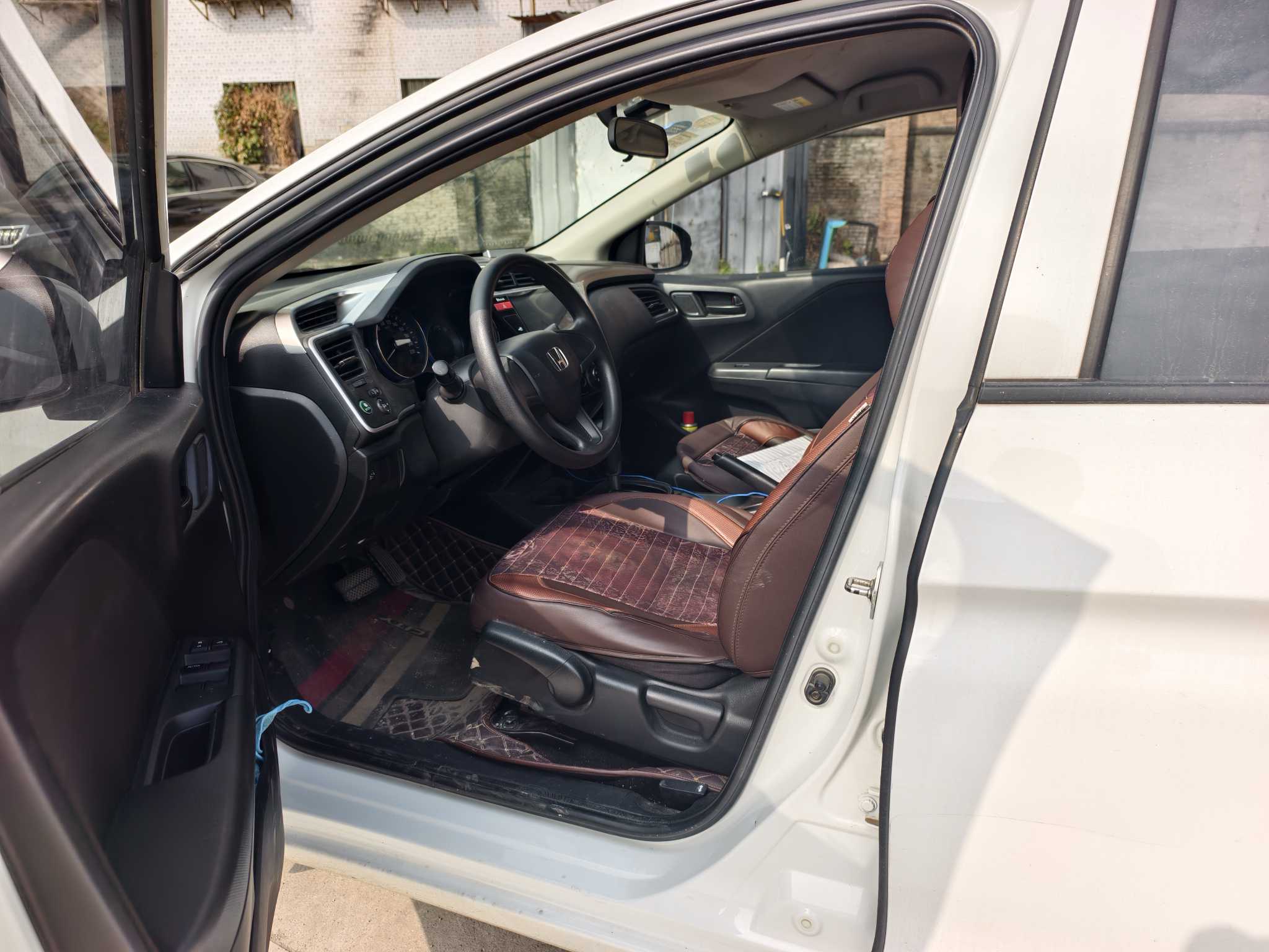 Honda City 2018 image de voiture #9