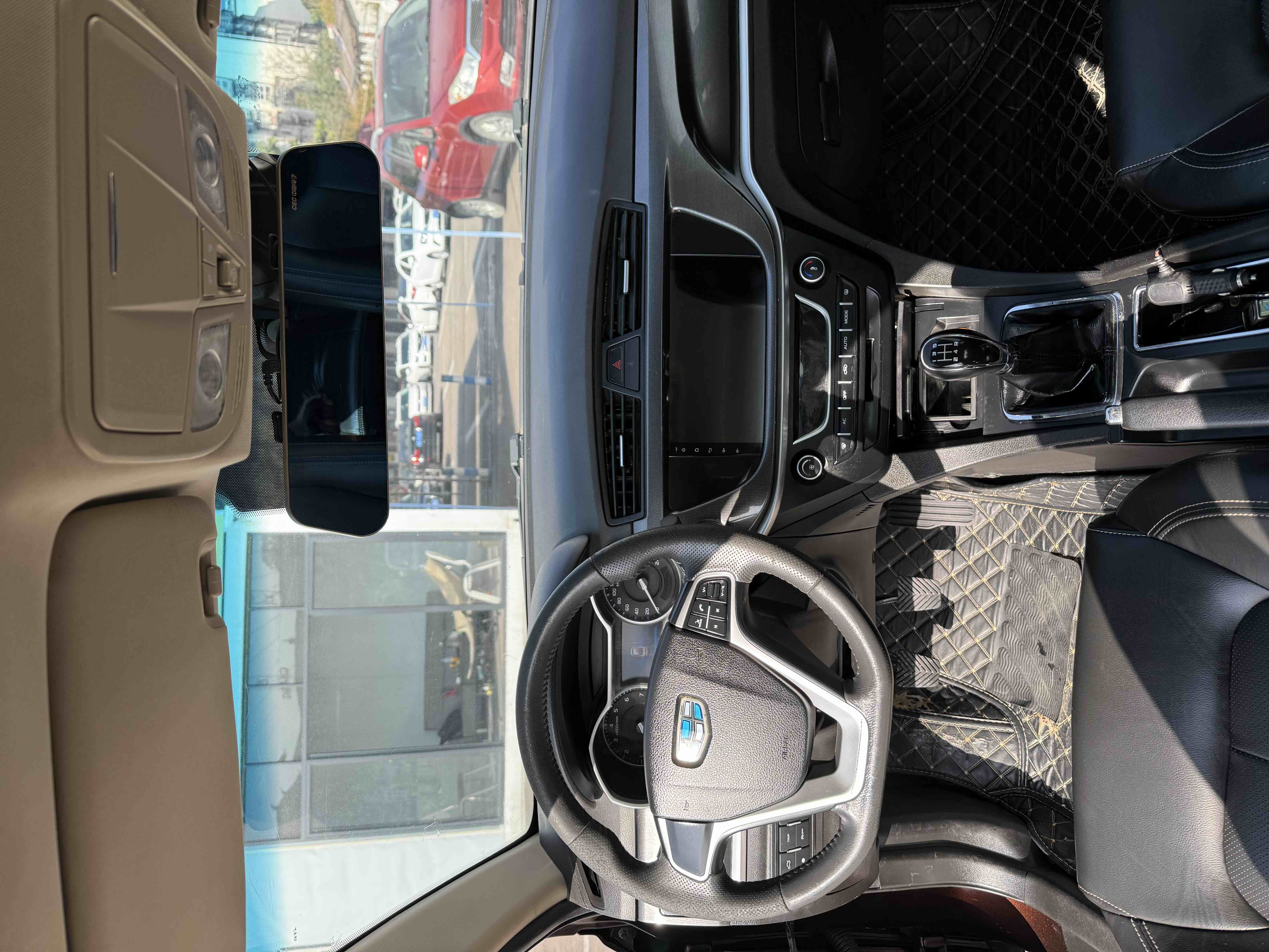 GEELY Emgrand 2017 car image #9