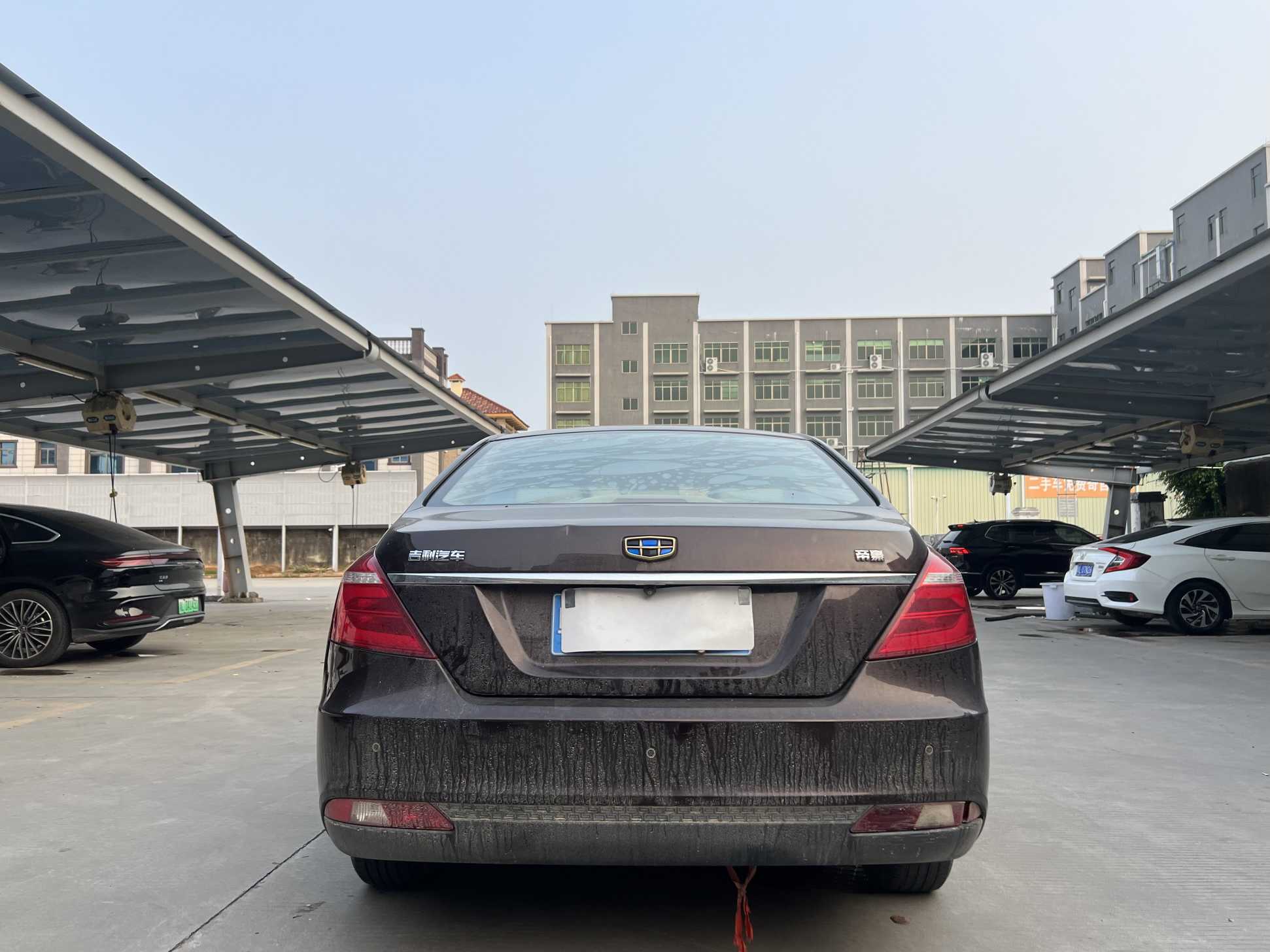 GEELY Emgrand 2017 car image #9