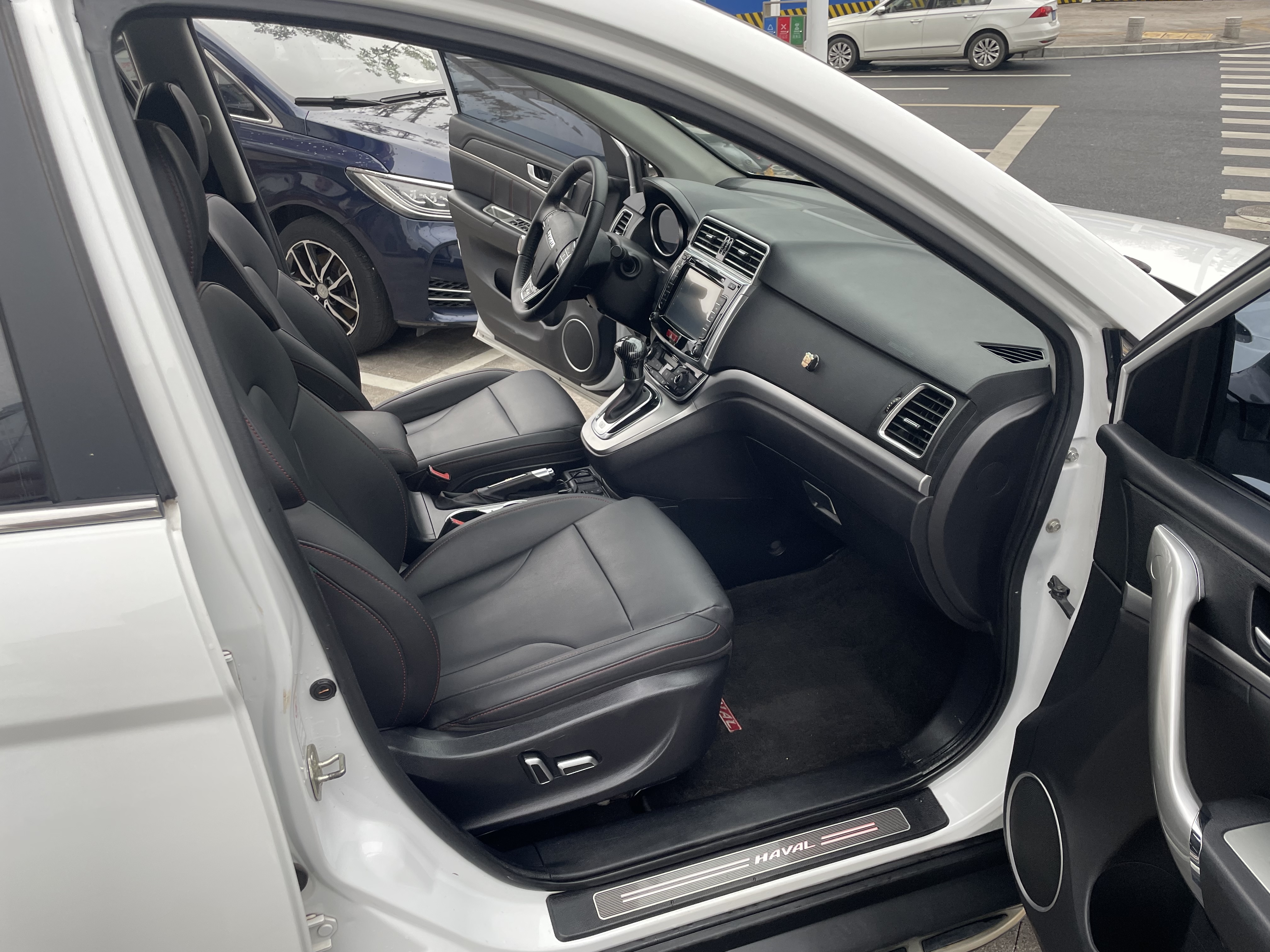 Haval H6 2016 car image #9
