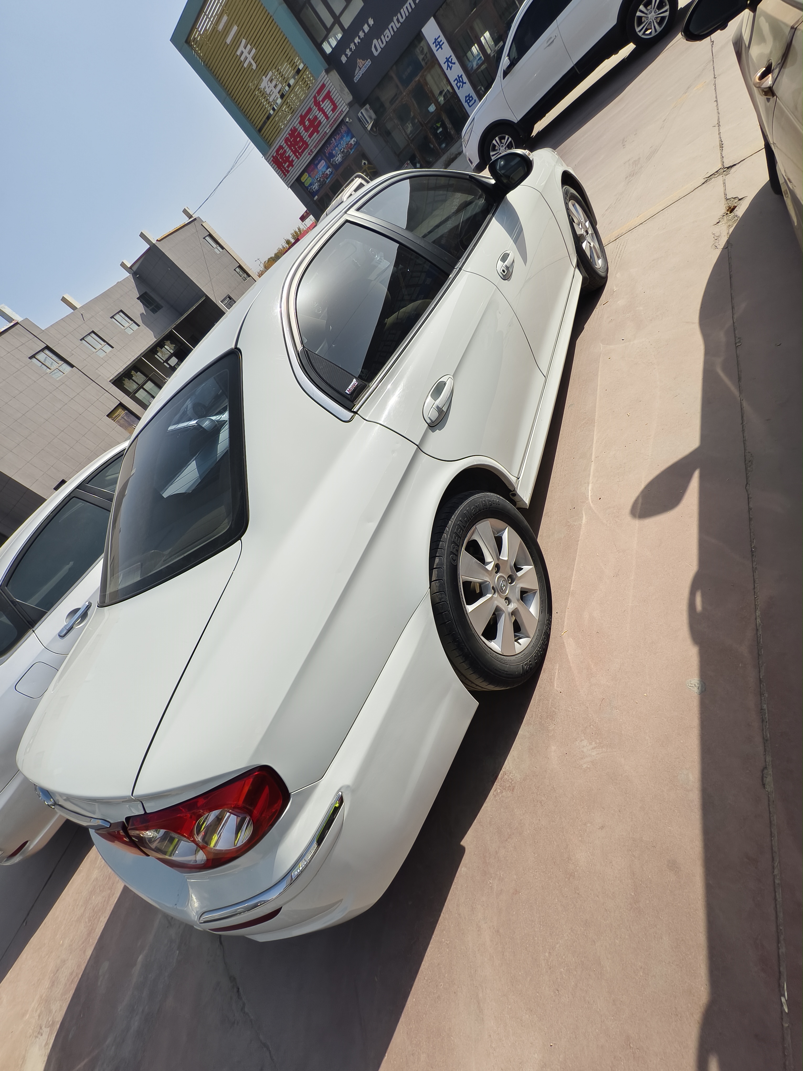 Hyundai moInca 2013 car image #9