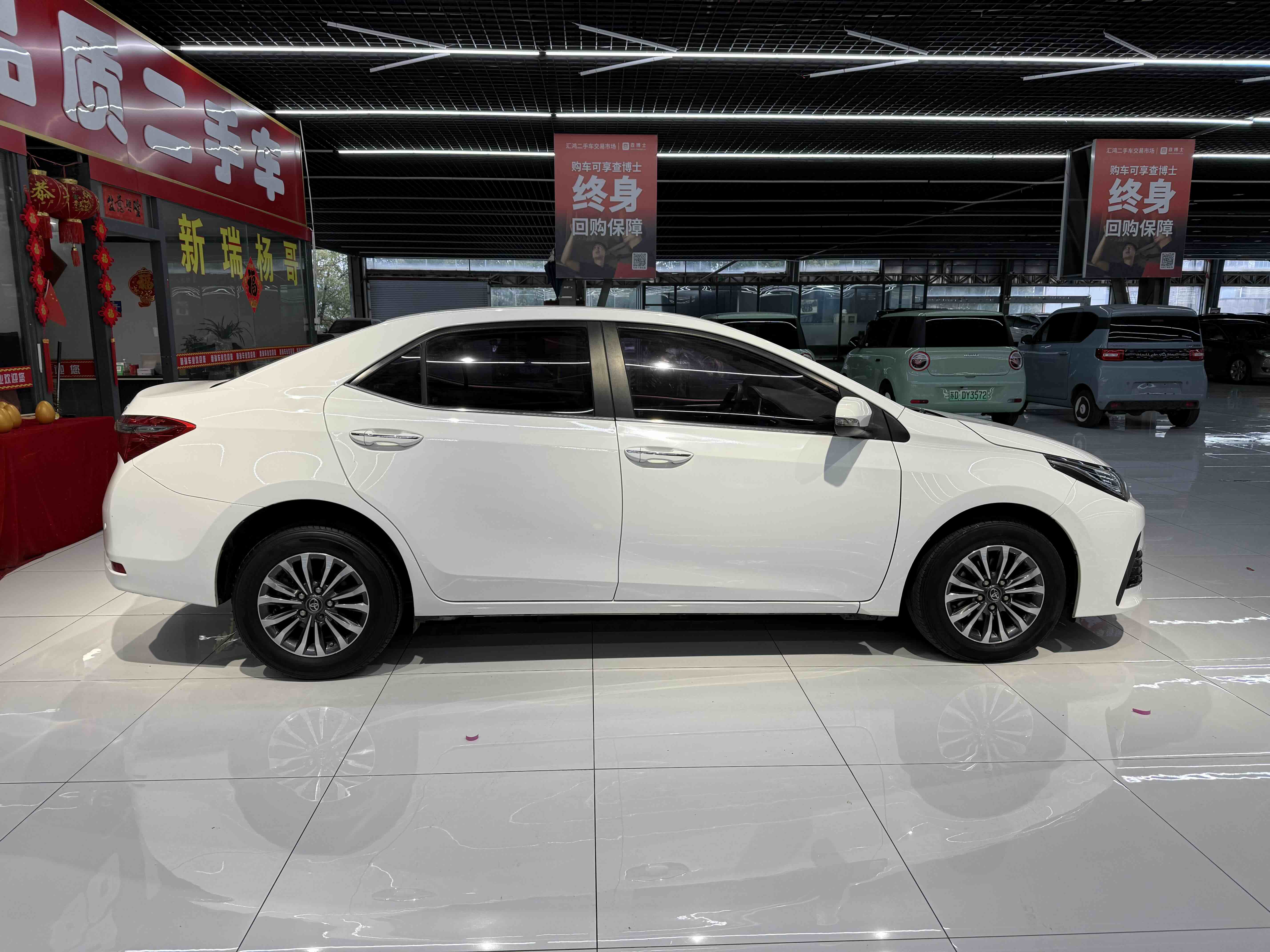 Corolla 2018 car image #9