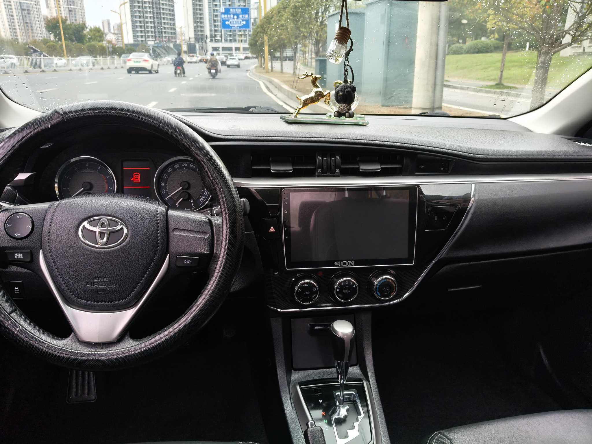 丰田 卡罗拉 2017 汽车图片 #9