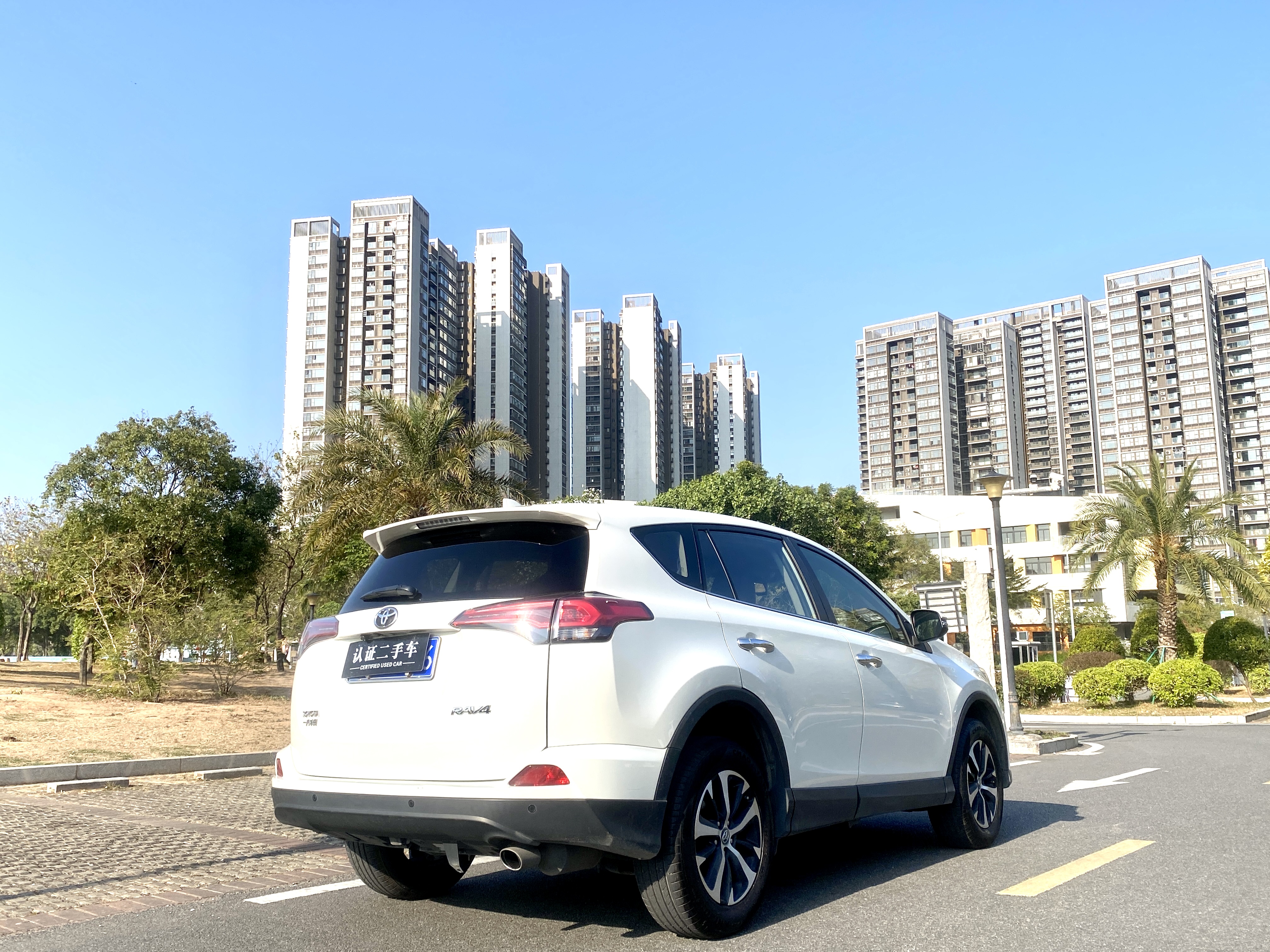 丰田 RAV4荣放 2018 汽车图片 #9