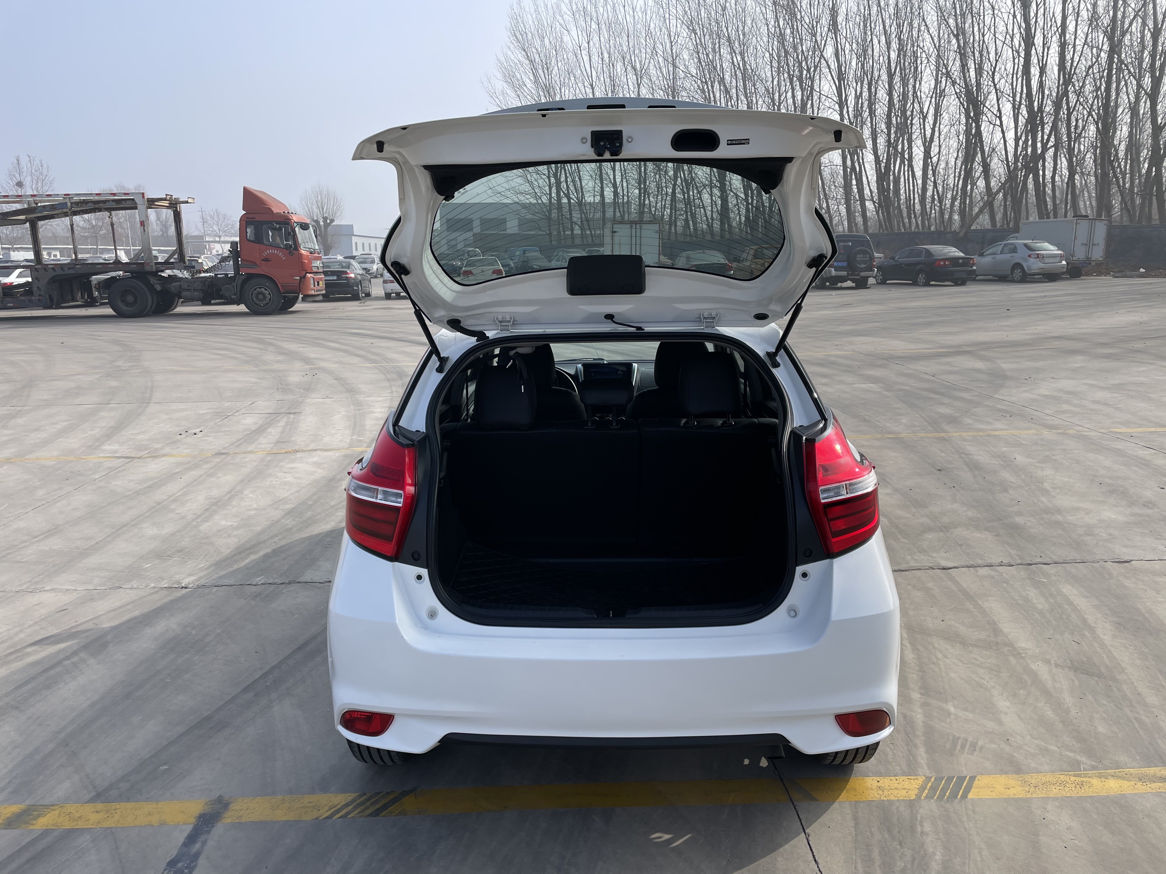 Yaris L Zhixuan 2018 car image #9