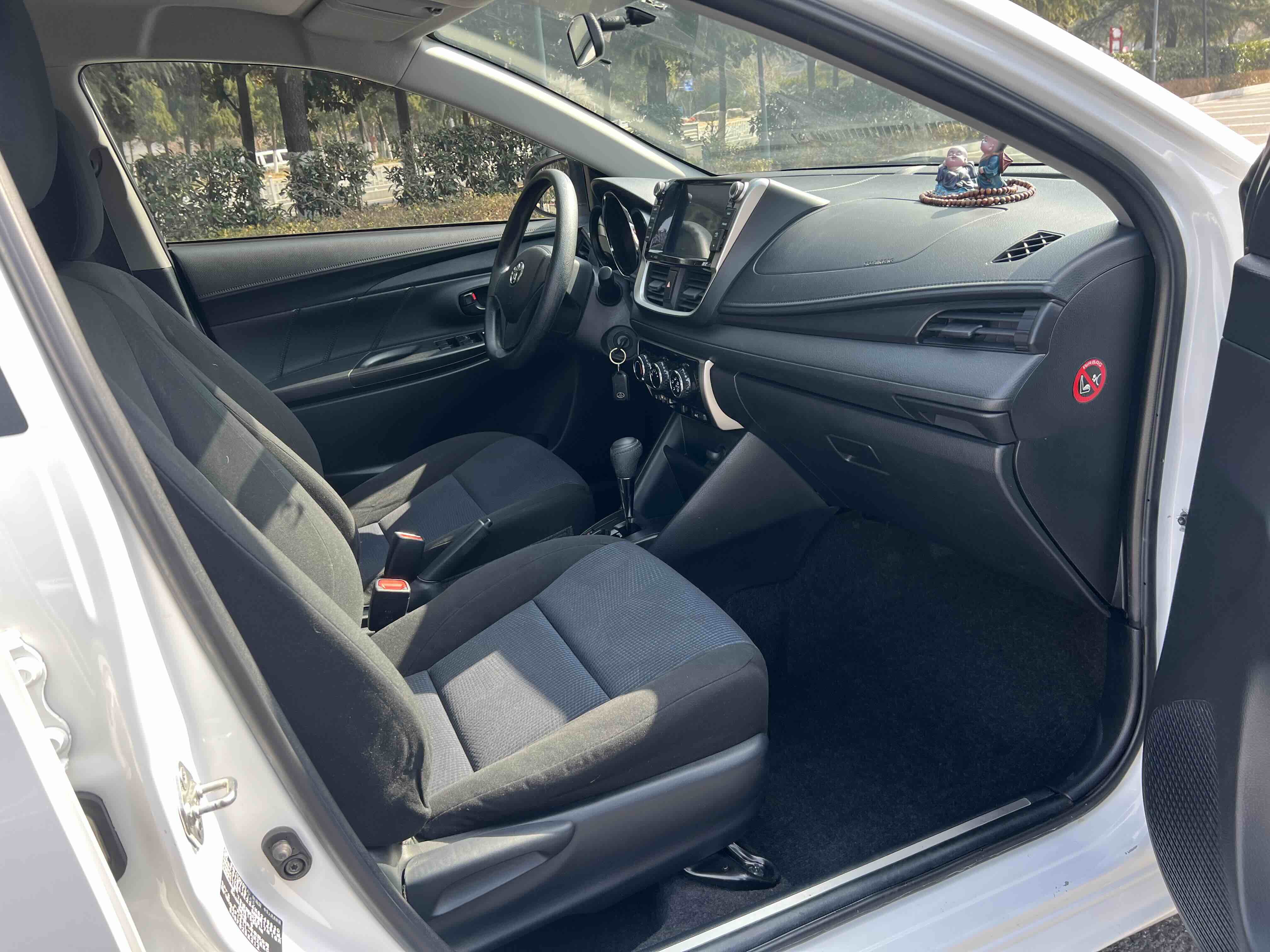 Yaris L Zhixuan 2017 car image #9