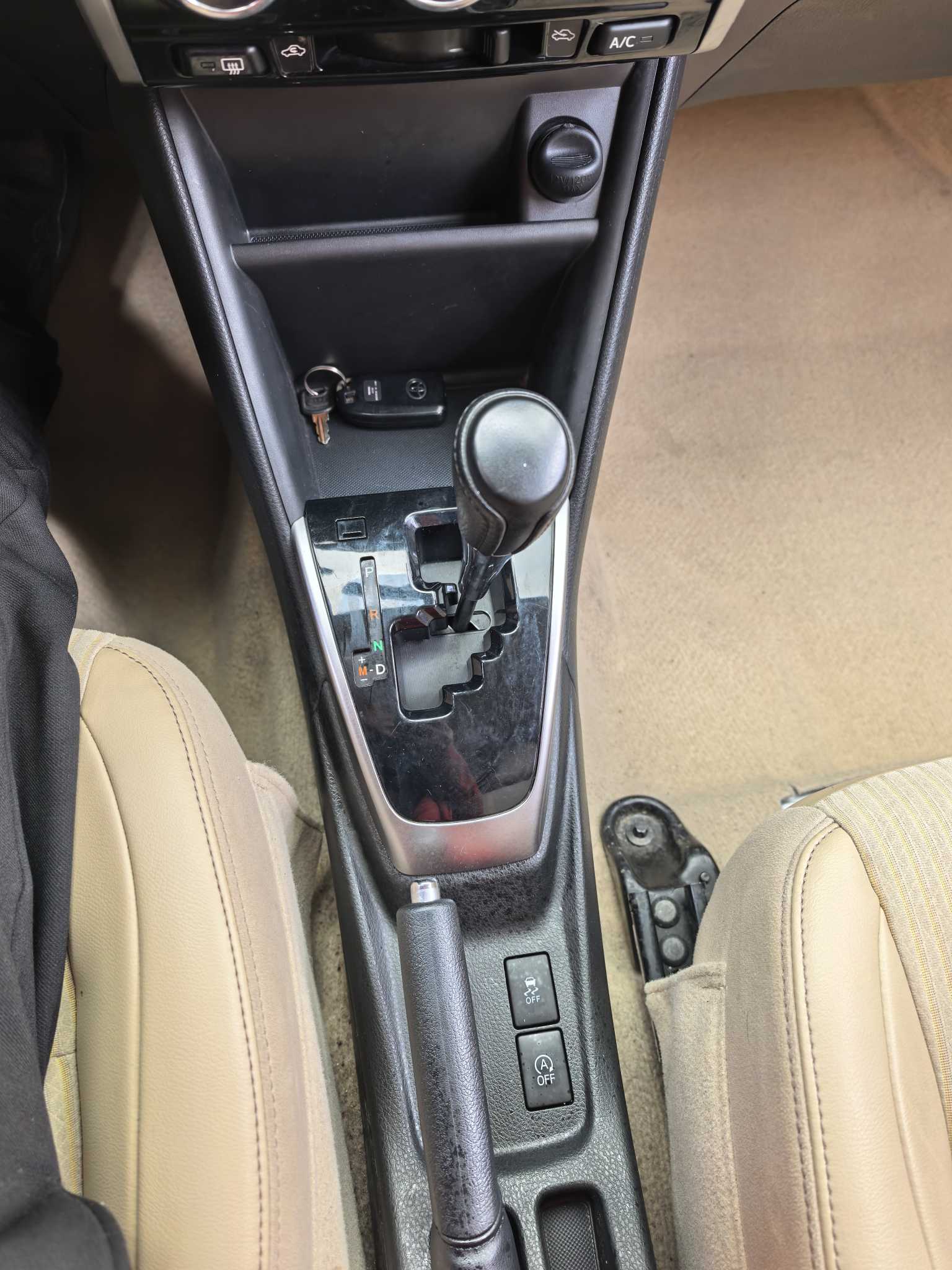 Toyota Yaris L Zhixuan 2017 immagine di auto #9