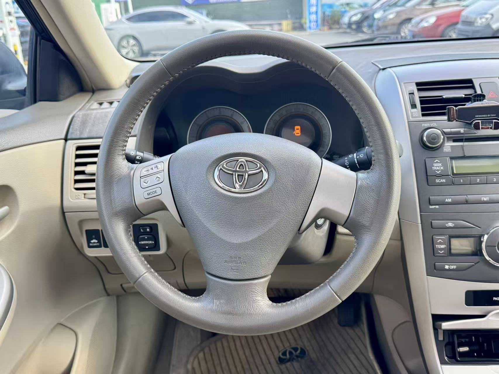 Toyota Corolla 2010 #9 Toyota Corolla 2010 car image #9