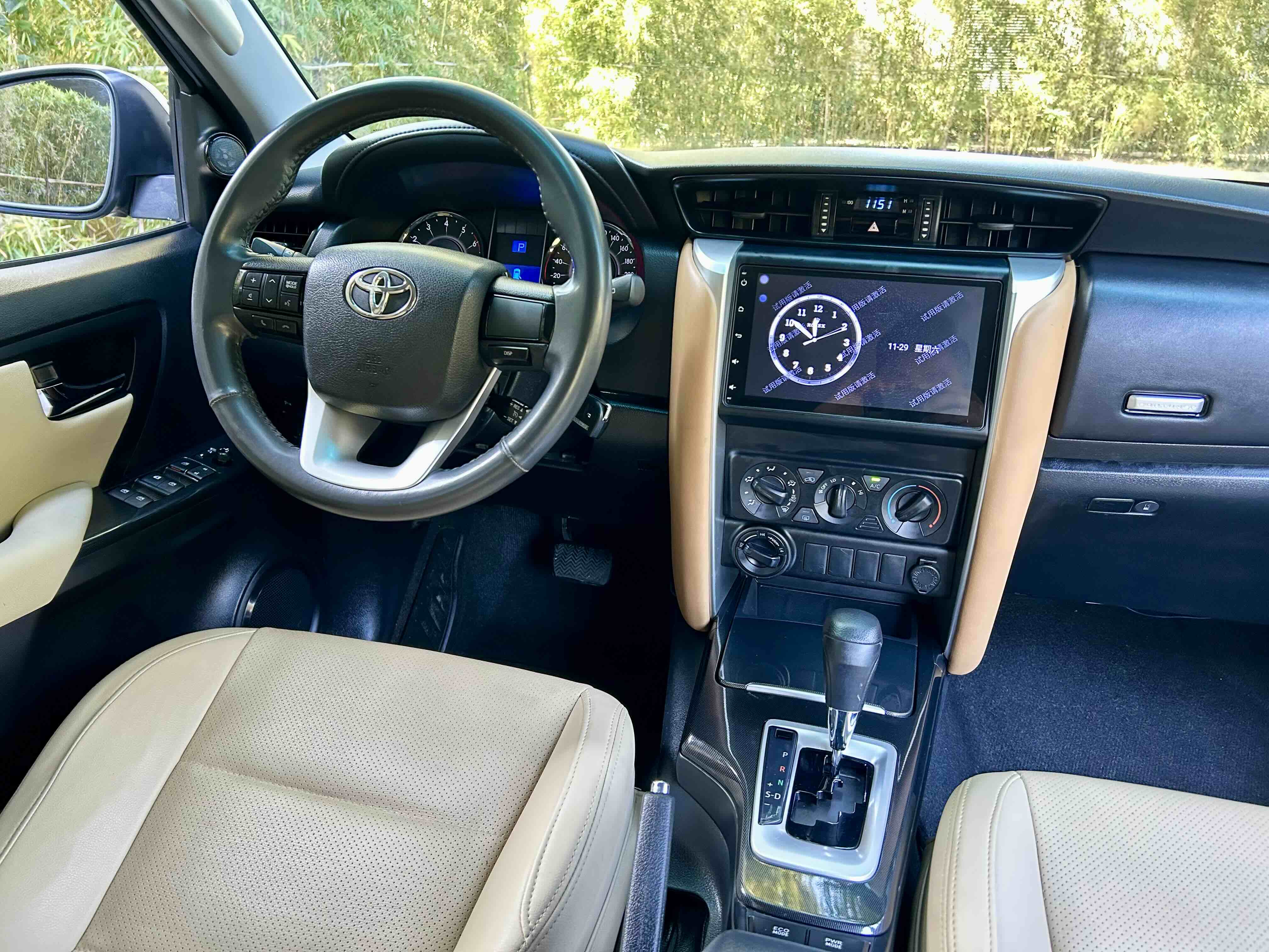 Toyota Fortuner 2017 car image #9