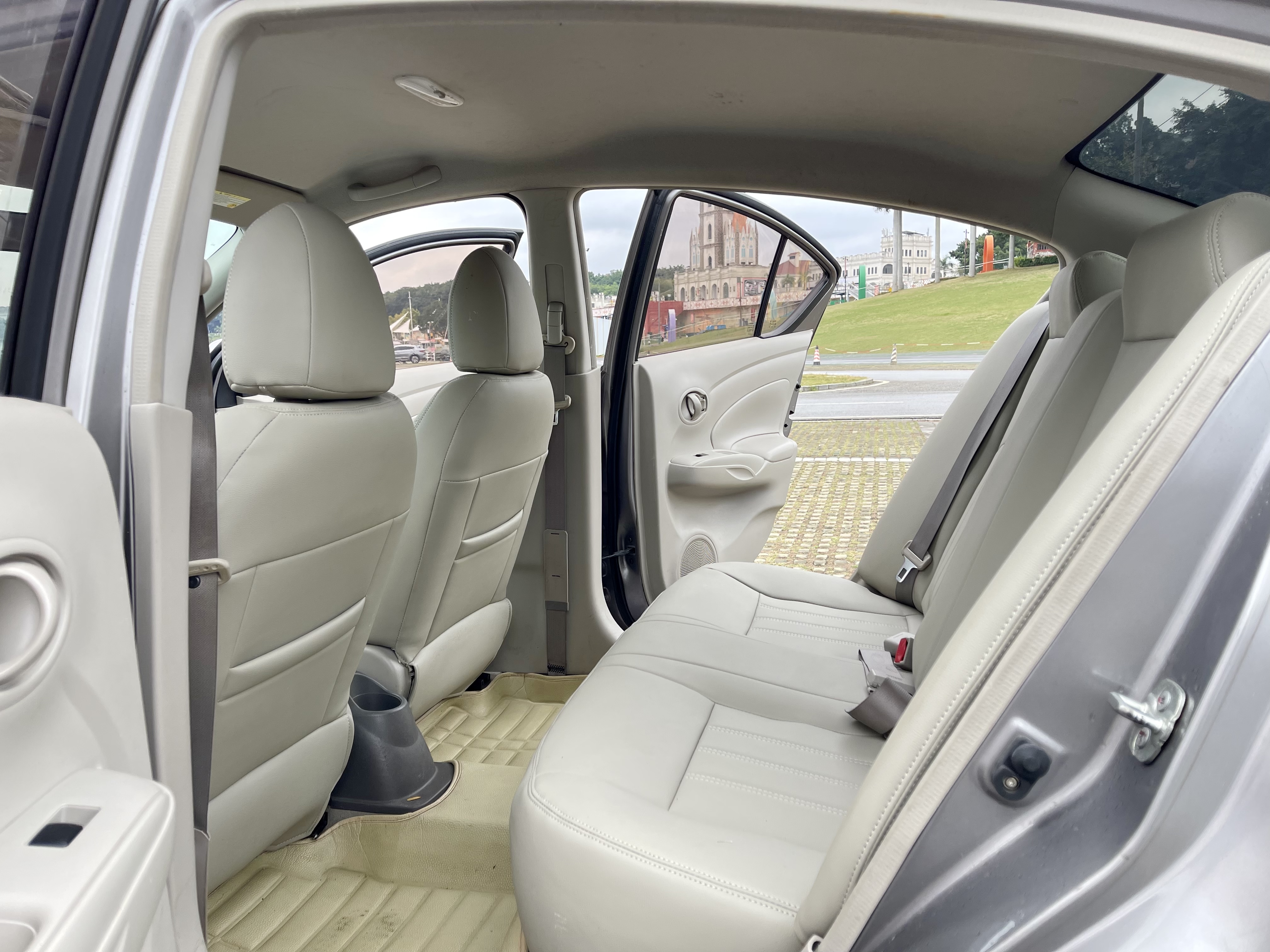 日产 阳光 2013 汽车图片 #9