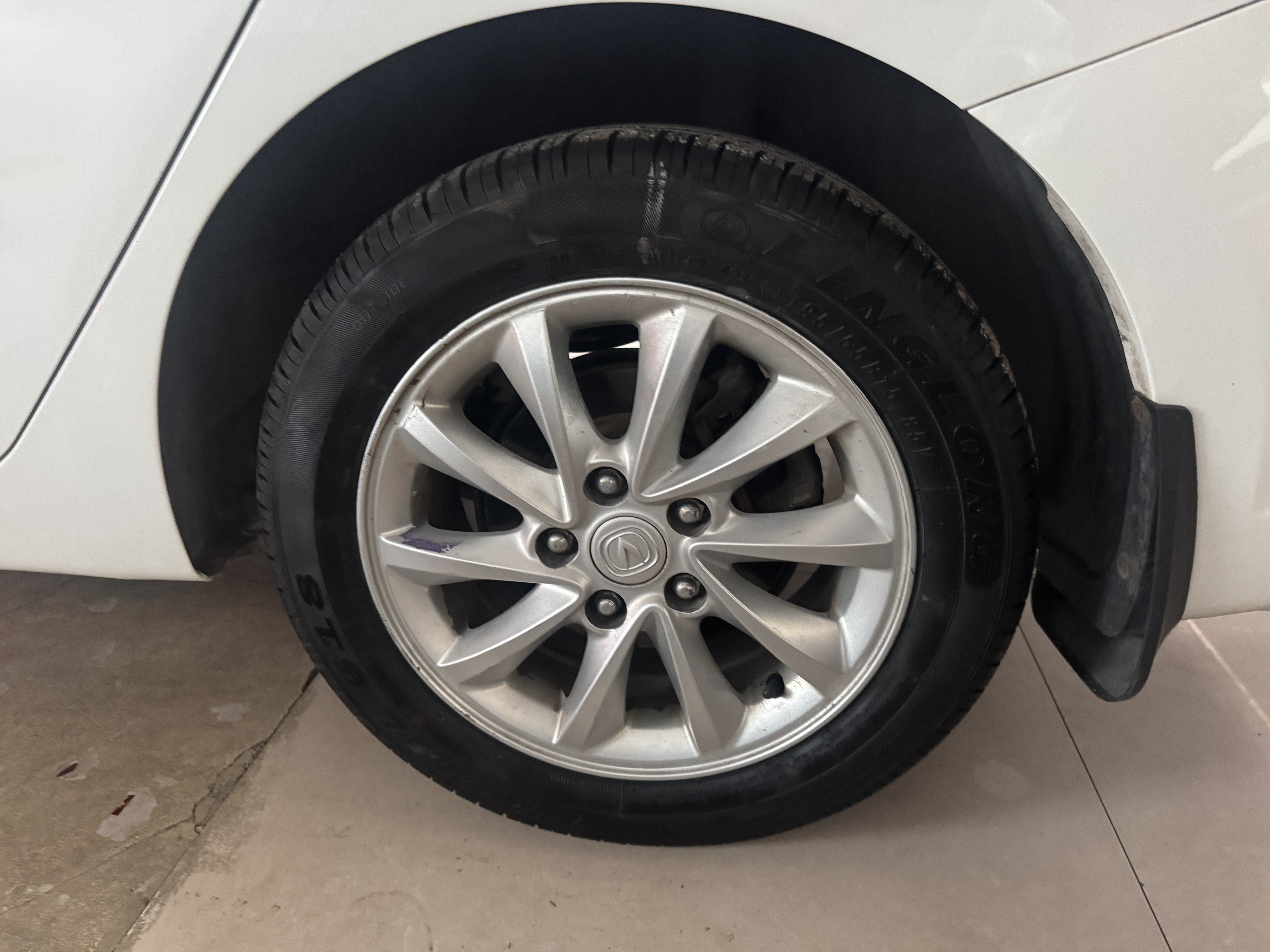 Changan Alsvin V7 2017 car image #9