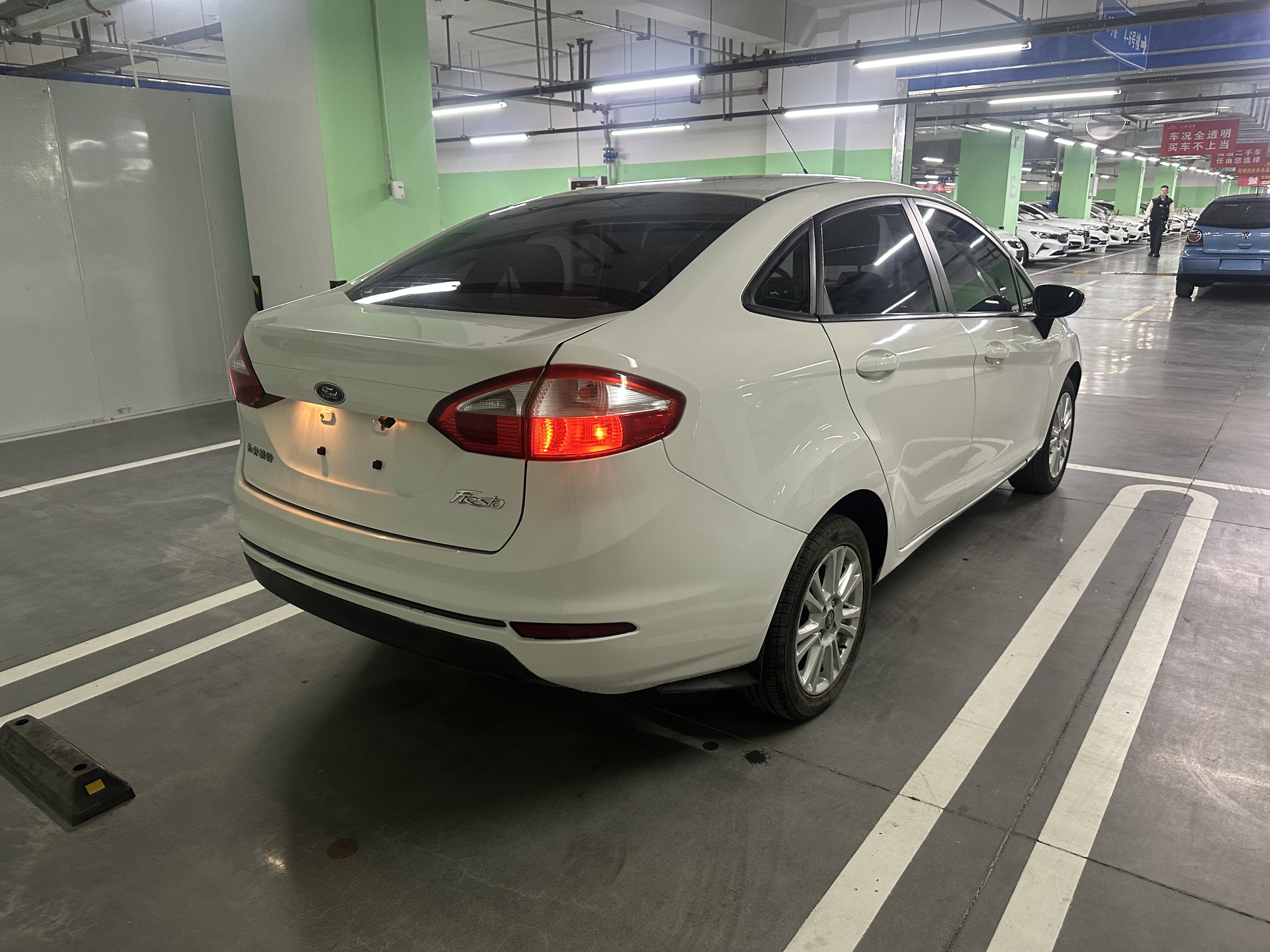 Ford Fiesta 2015 #9 Ford Fiesta 2015 car image #9