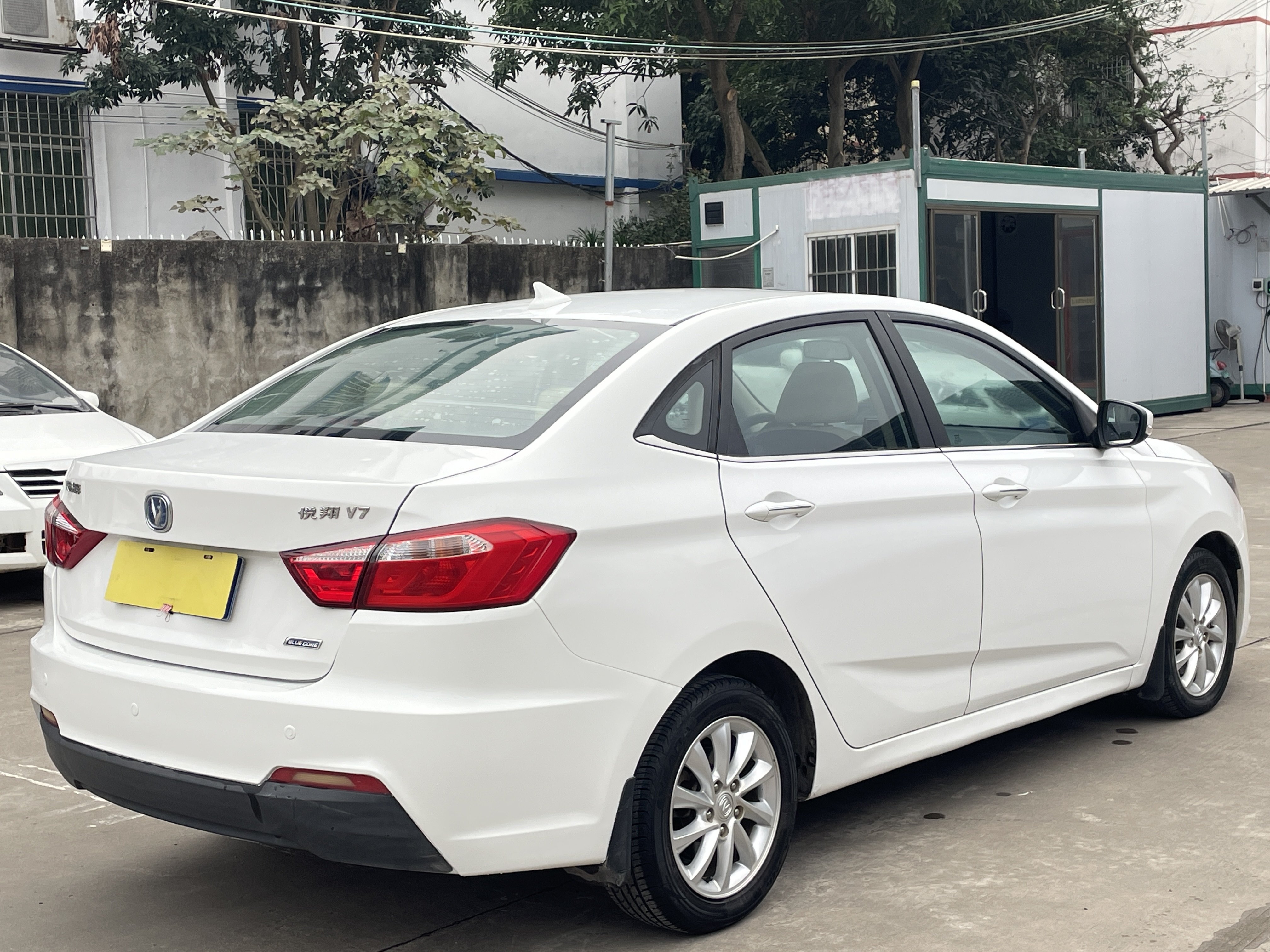 Changan Alsvin V7 2016 #9 Changan Alsvin V7 2016 car image #9