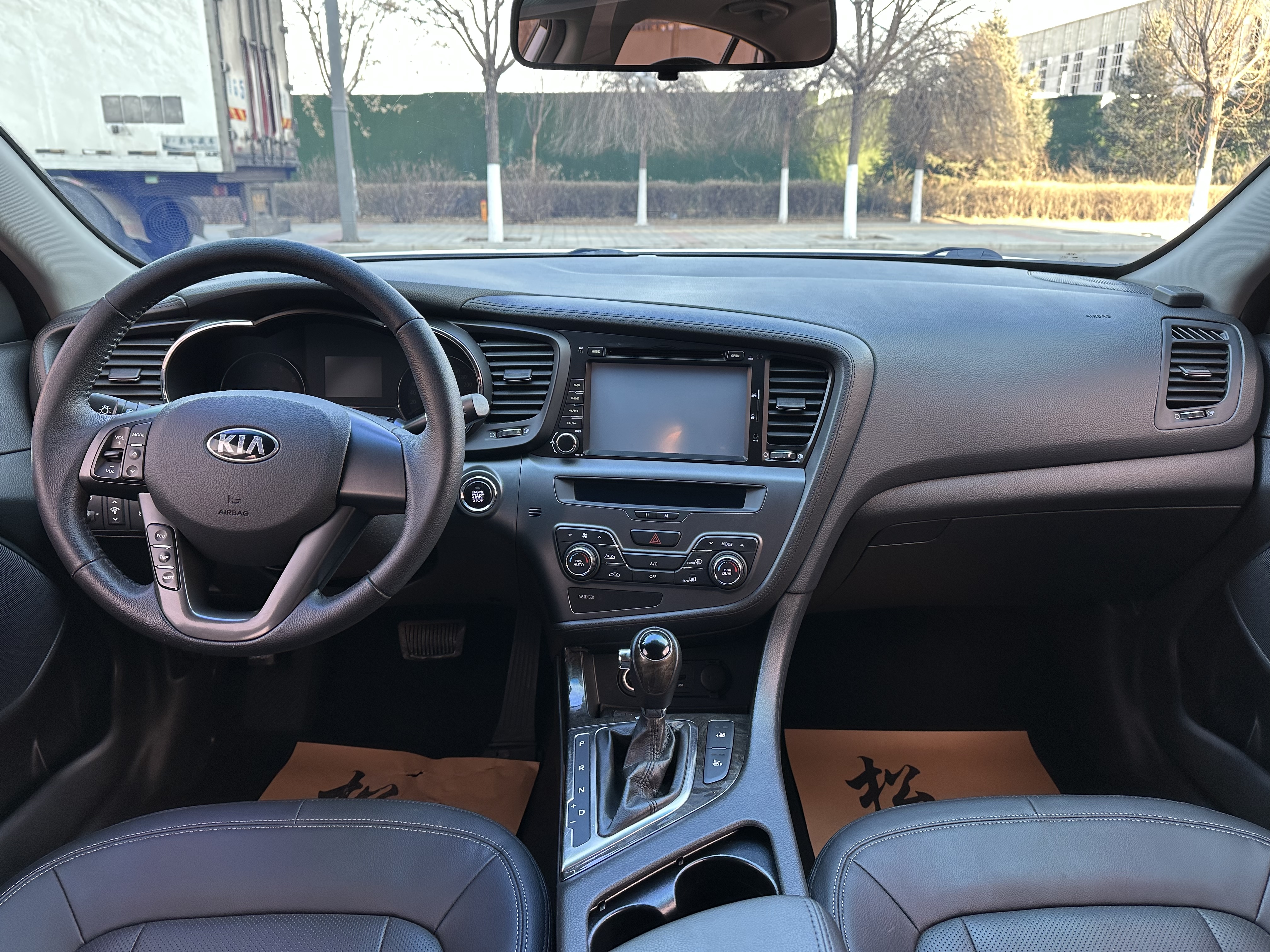 起亚 起亚K5 2013 汽车图片 #9