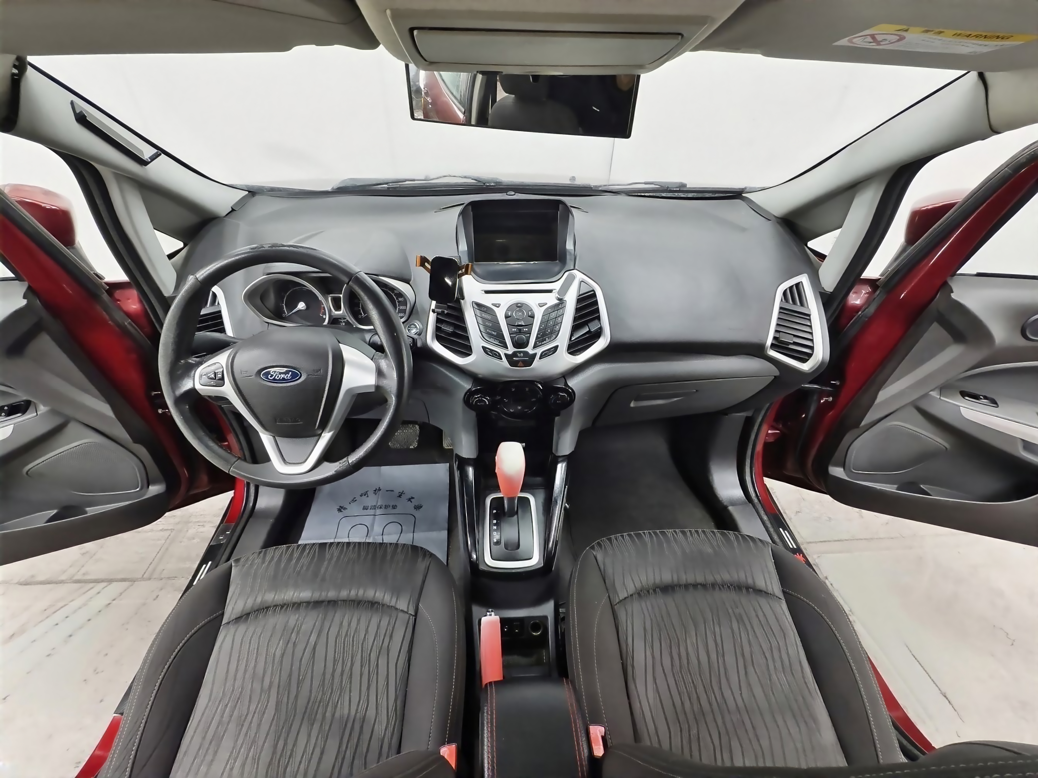 Ford EcoSport 2014 immagine di auto #9