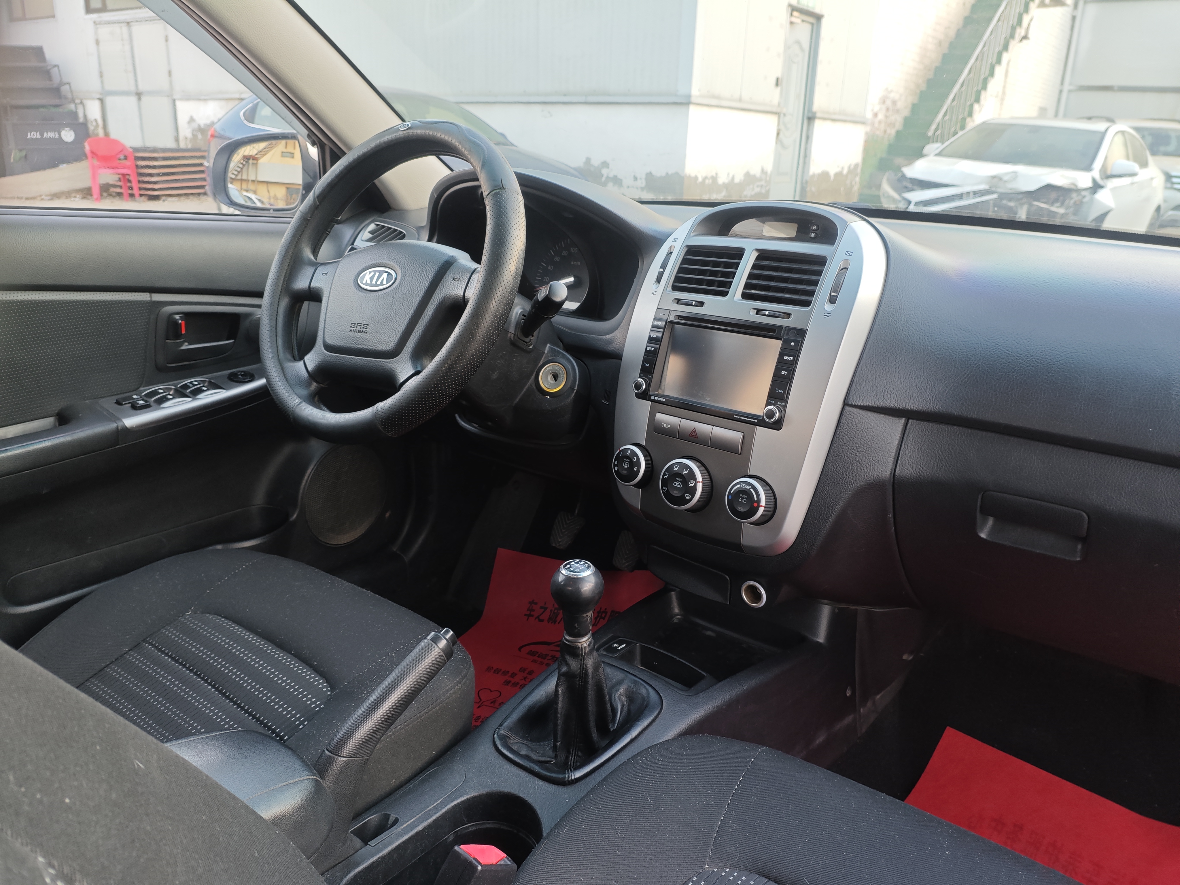 起亚 赛拉图 2012 汽车图片 #9