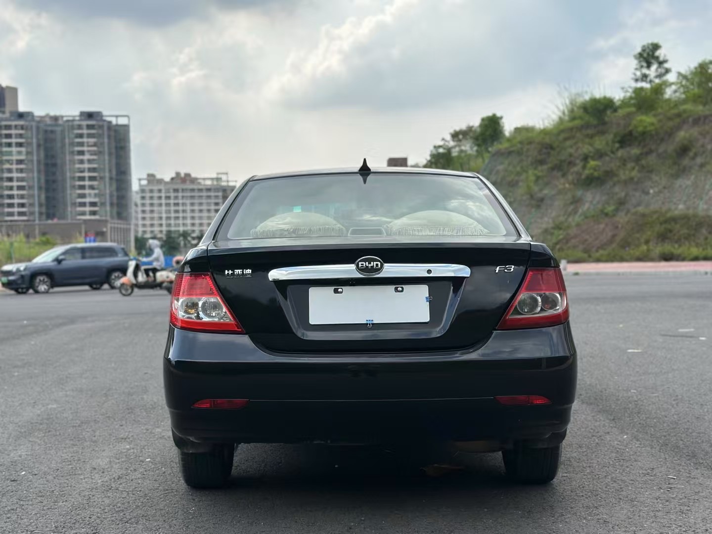 BYD L3 2013 car image #9