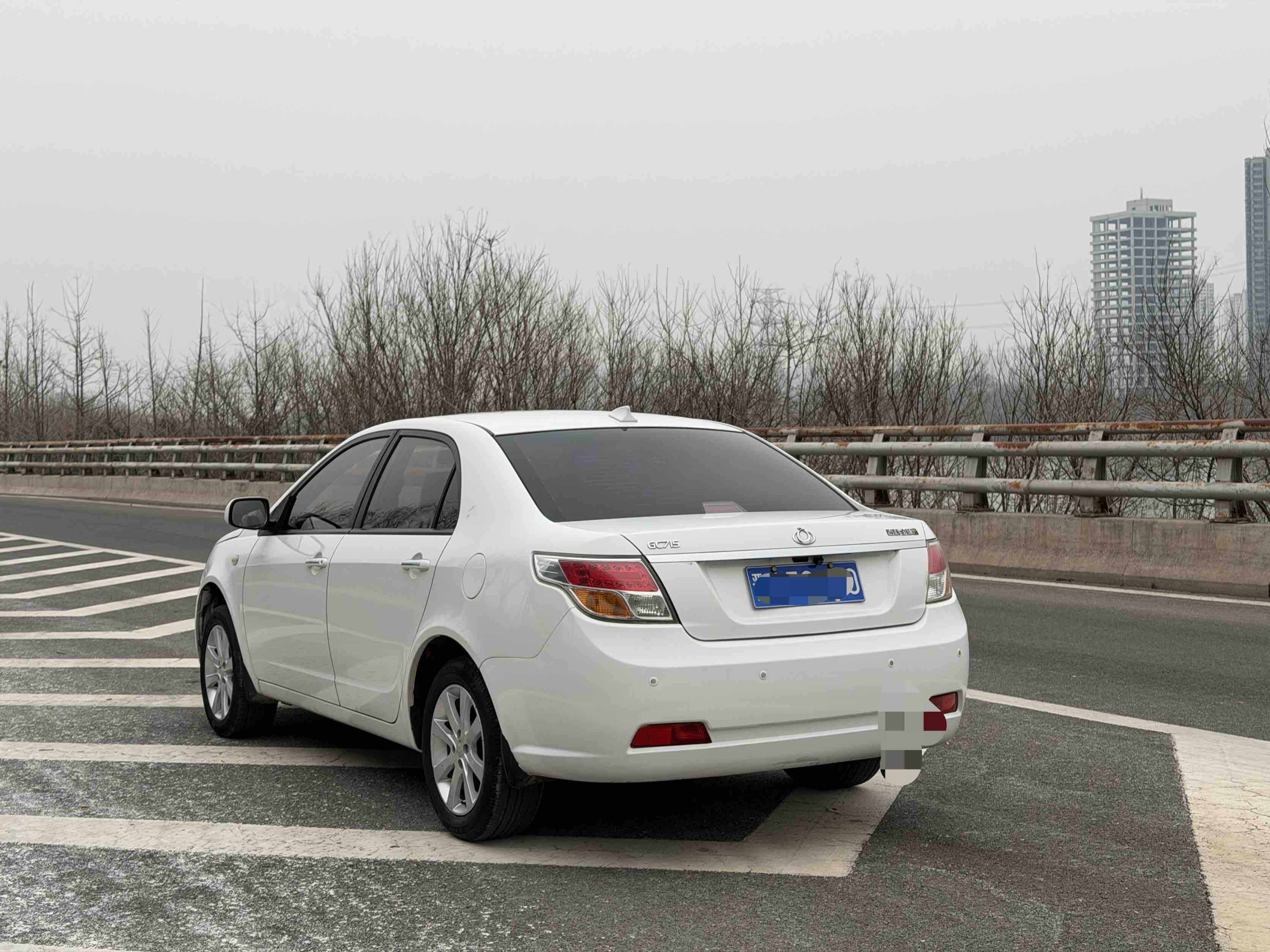 GEELY GC7 2014 #9 GEELY GC7 2014 car image #9