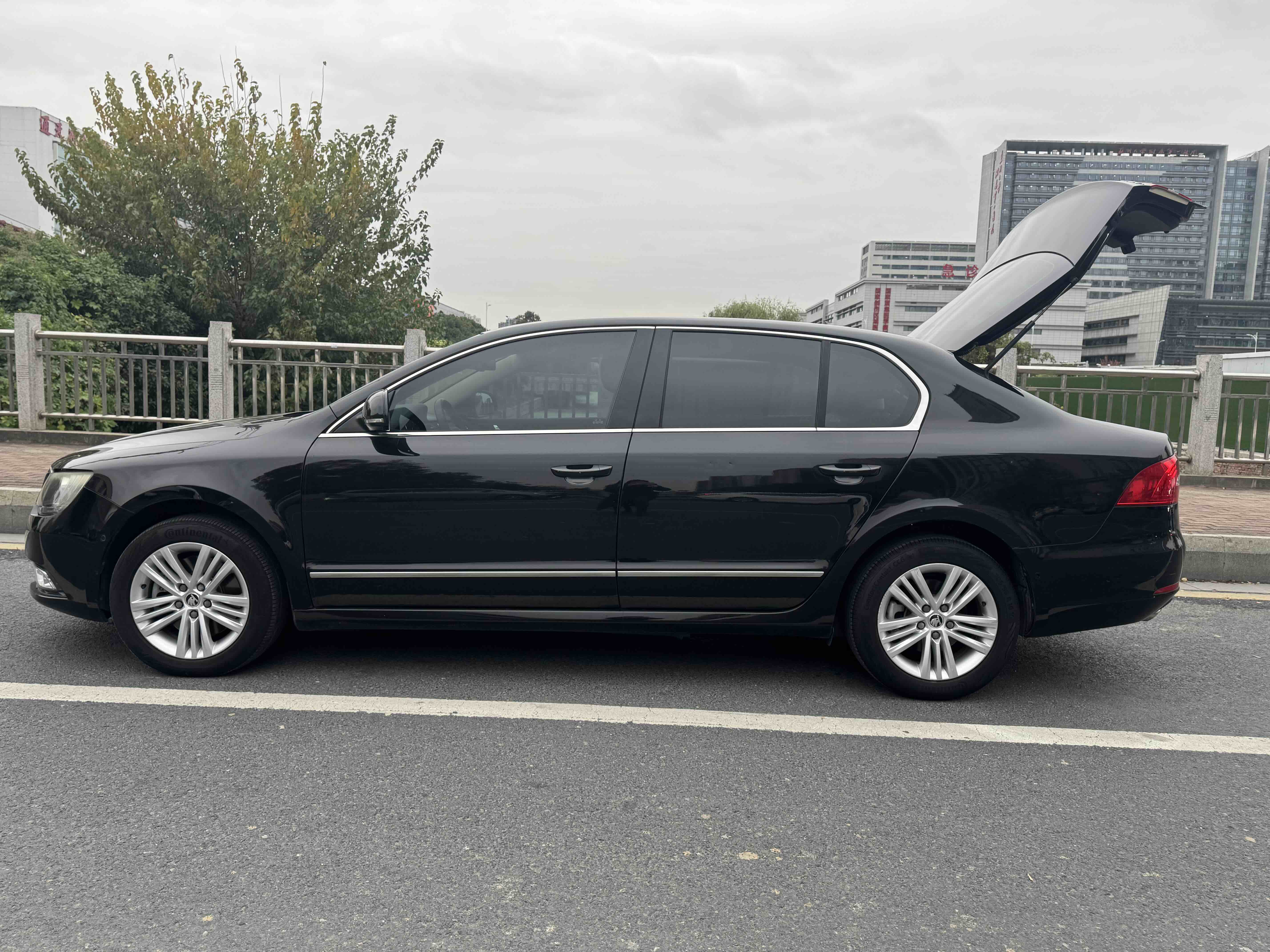 斯柯达 速派(进口) 2014 汽车图片 #9