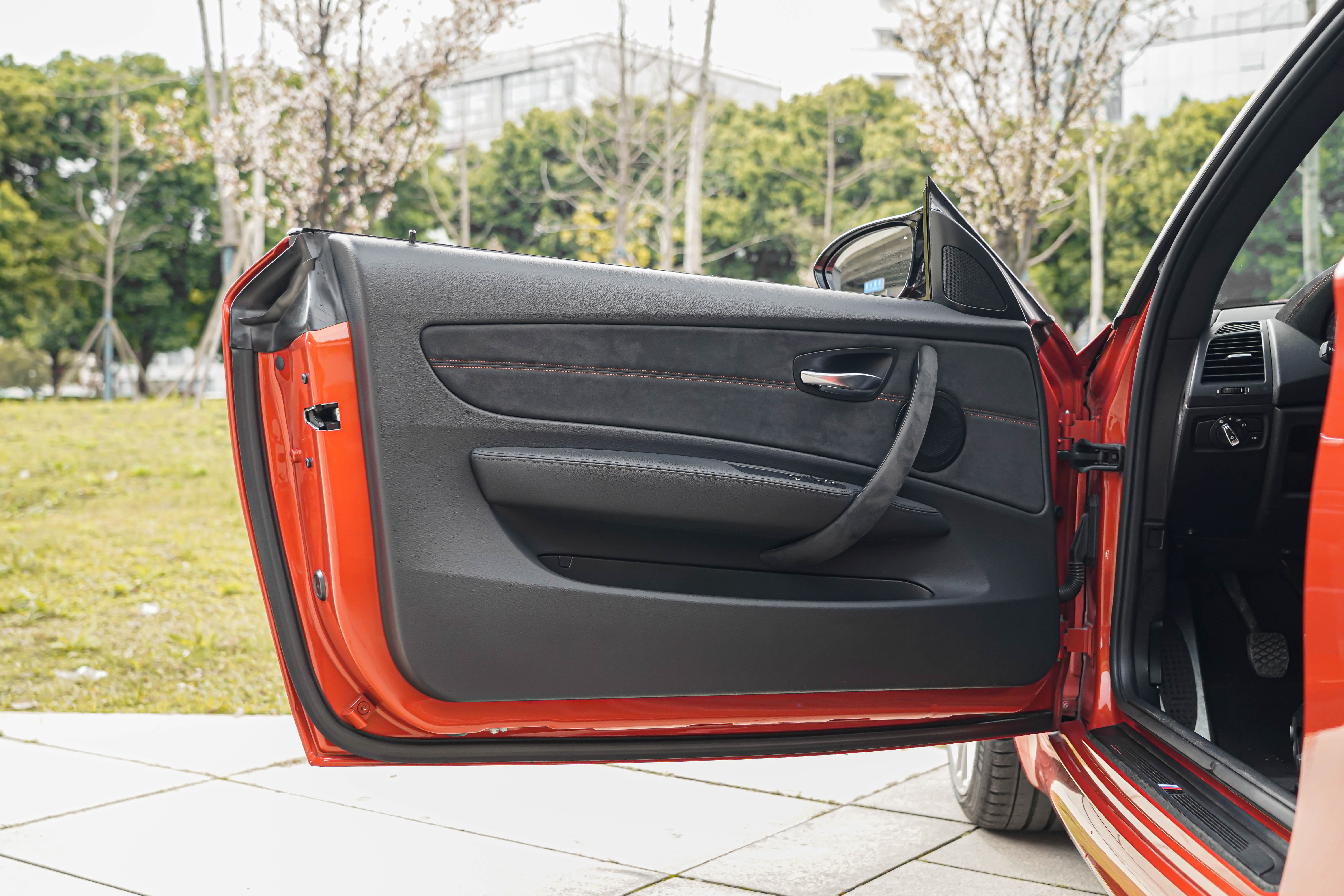 BMW 1 Series M 2012 #9 BMW 1 Series M 2012 car image #9