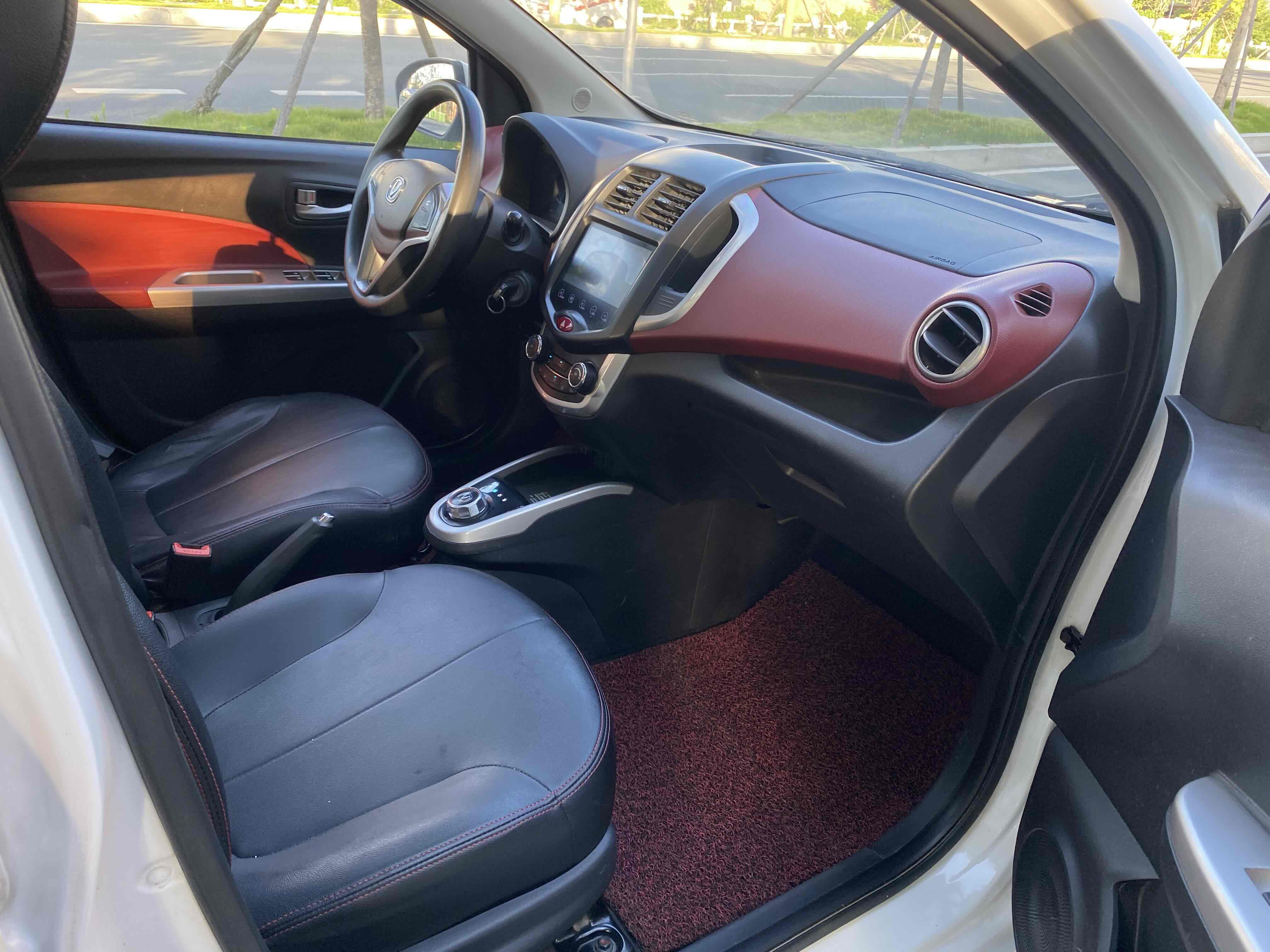 Changan BenBen EV 2017 car image #9