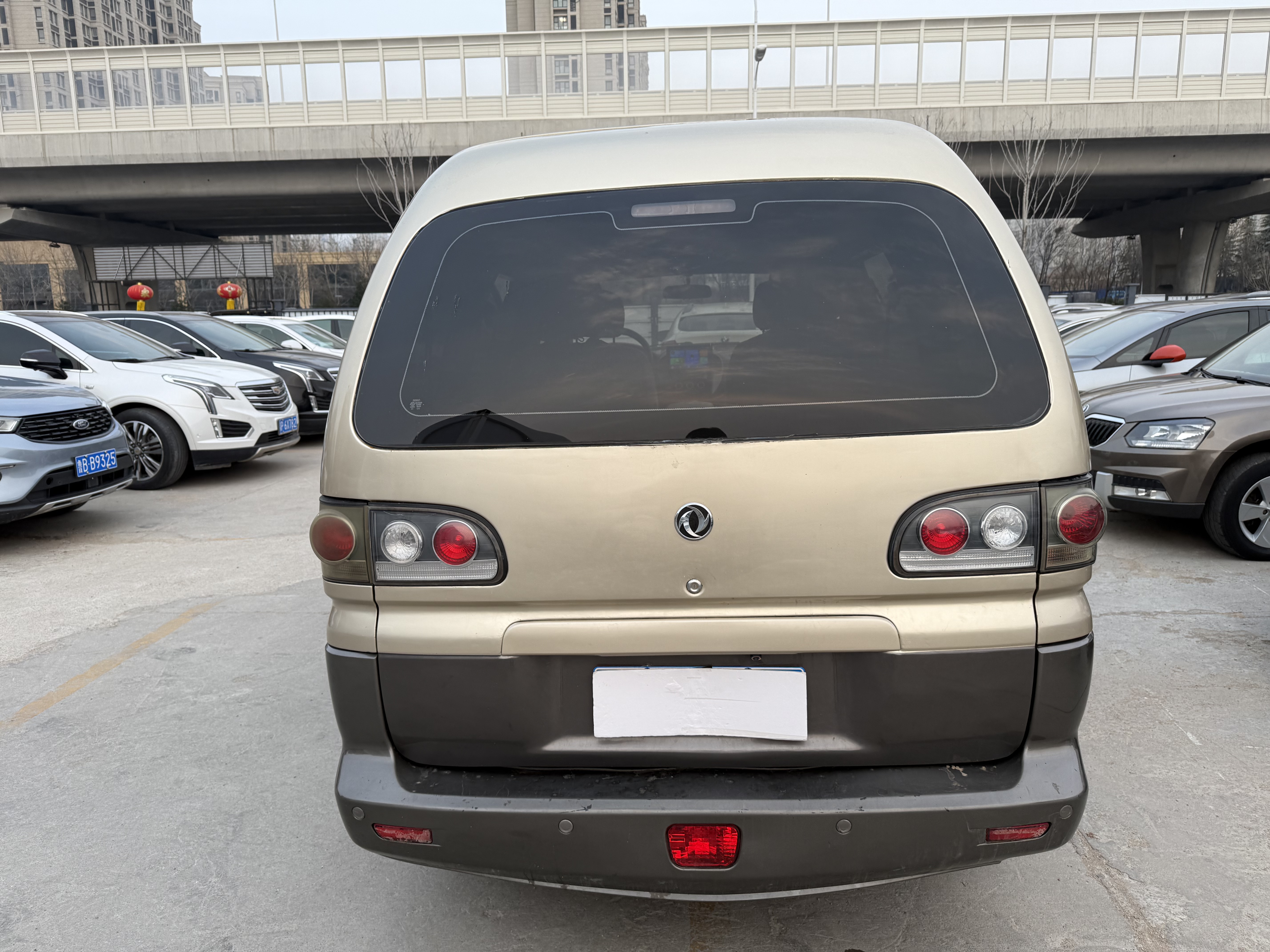 Forthing Lingzhi 2014 изображение автомобиля #9