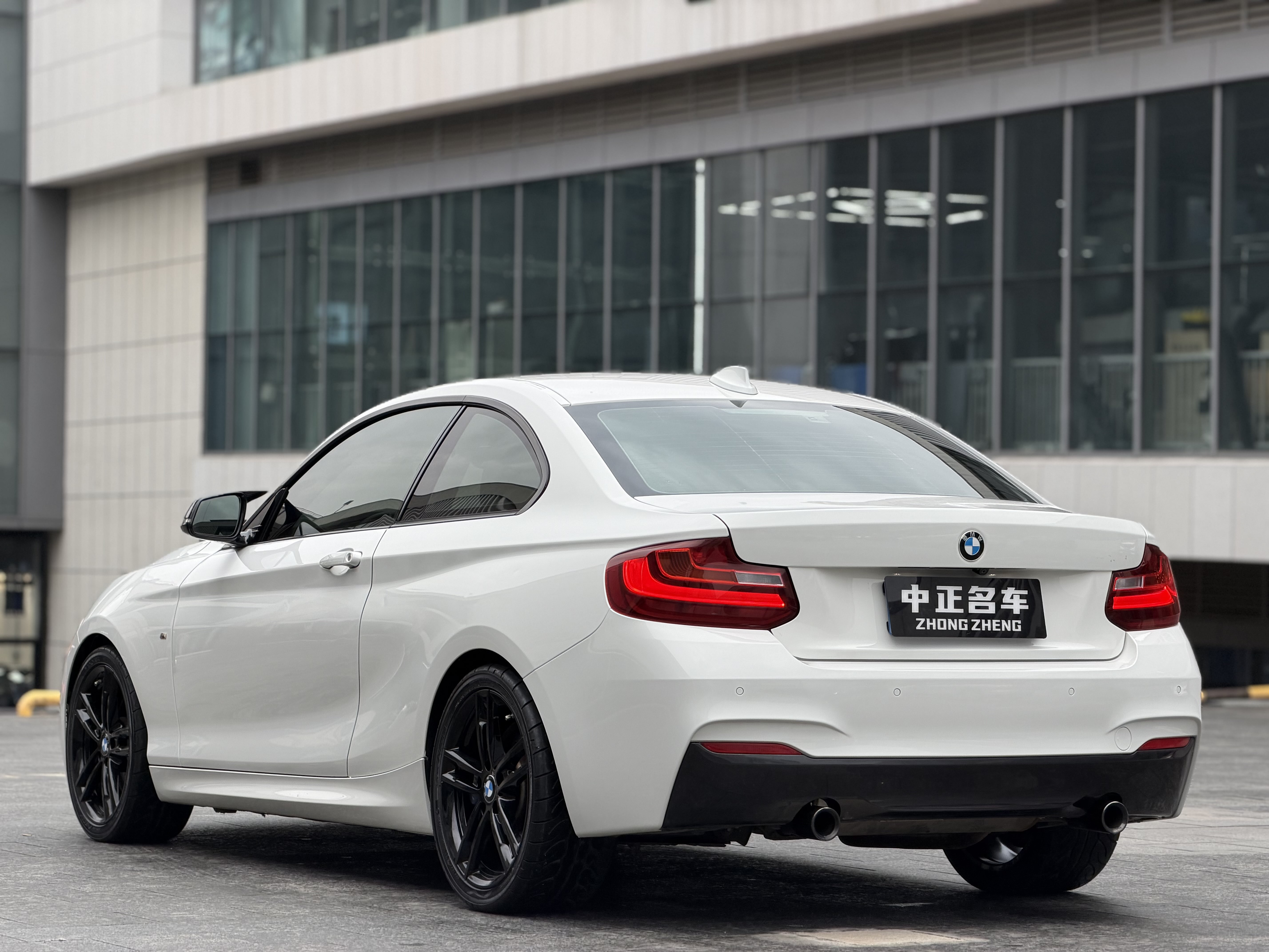 BMW M240i 2018 immagine di auto #9