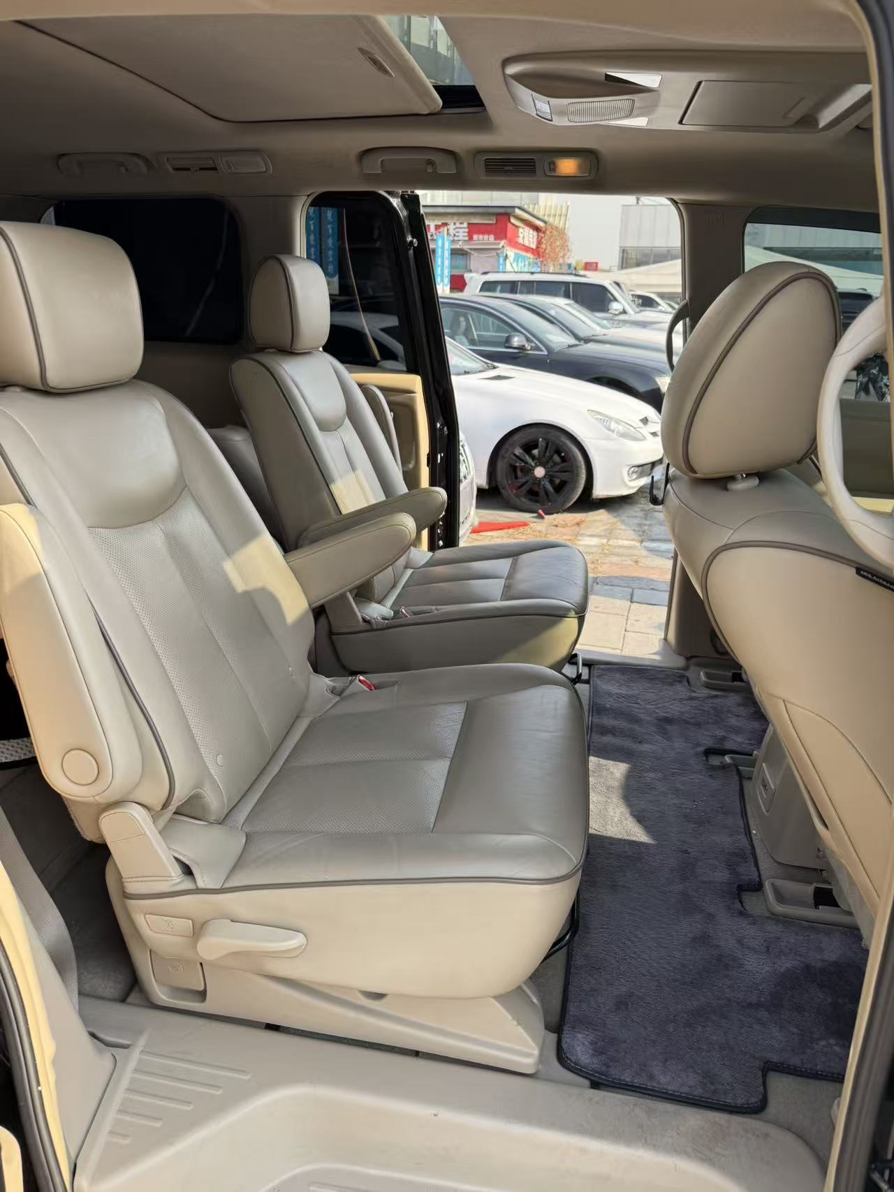 日产 贵士 2012 汽车图片 #9