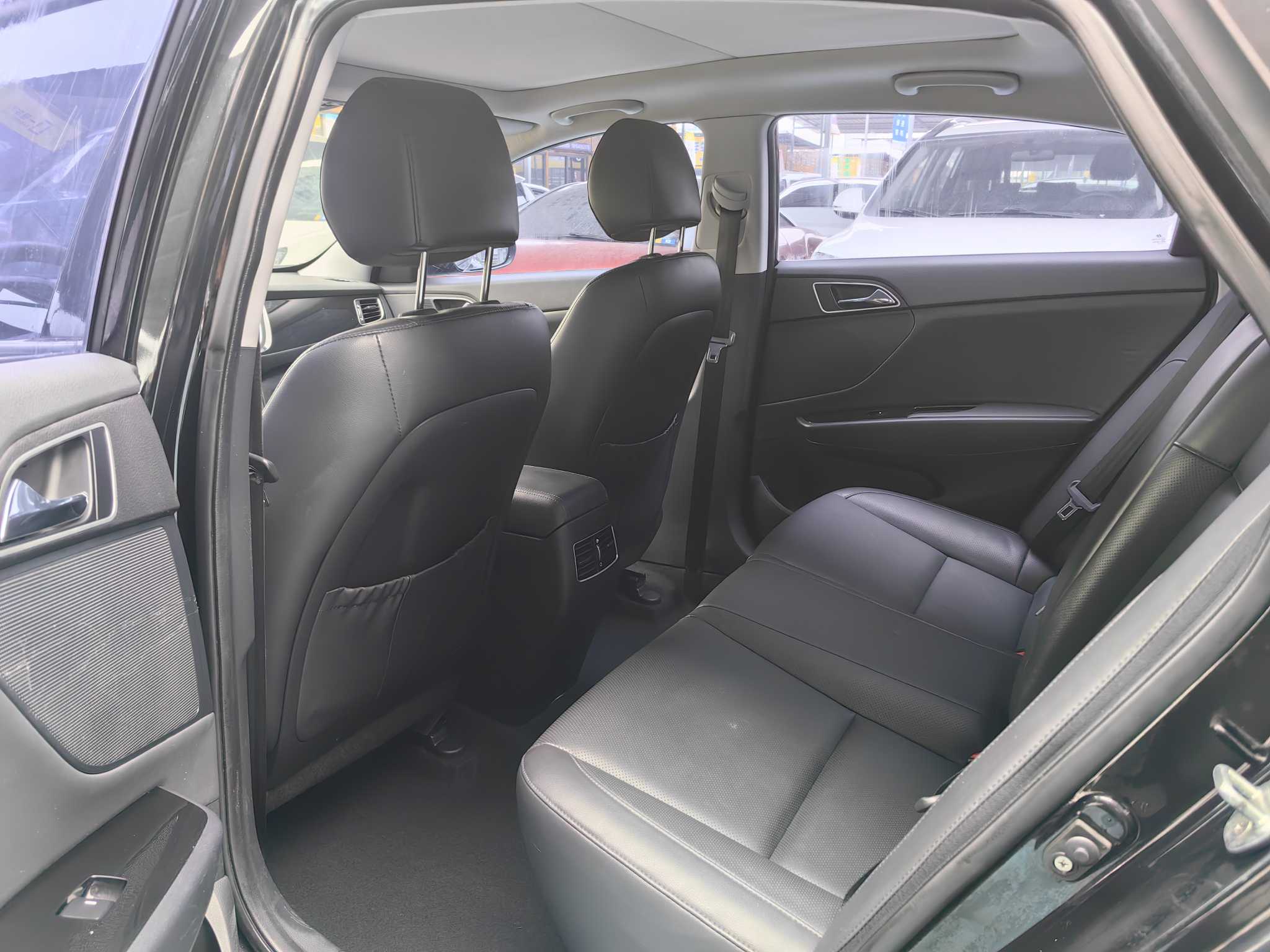 Hyundai Mistra 2015 #9 Hyundai Mistra 2015 immagine di auto #9