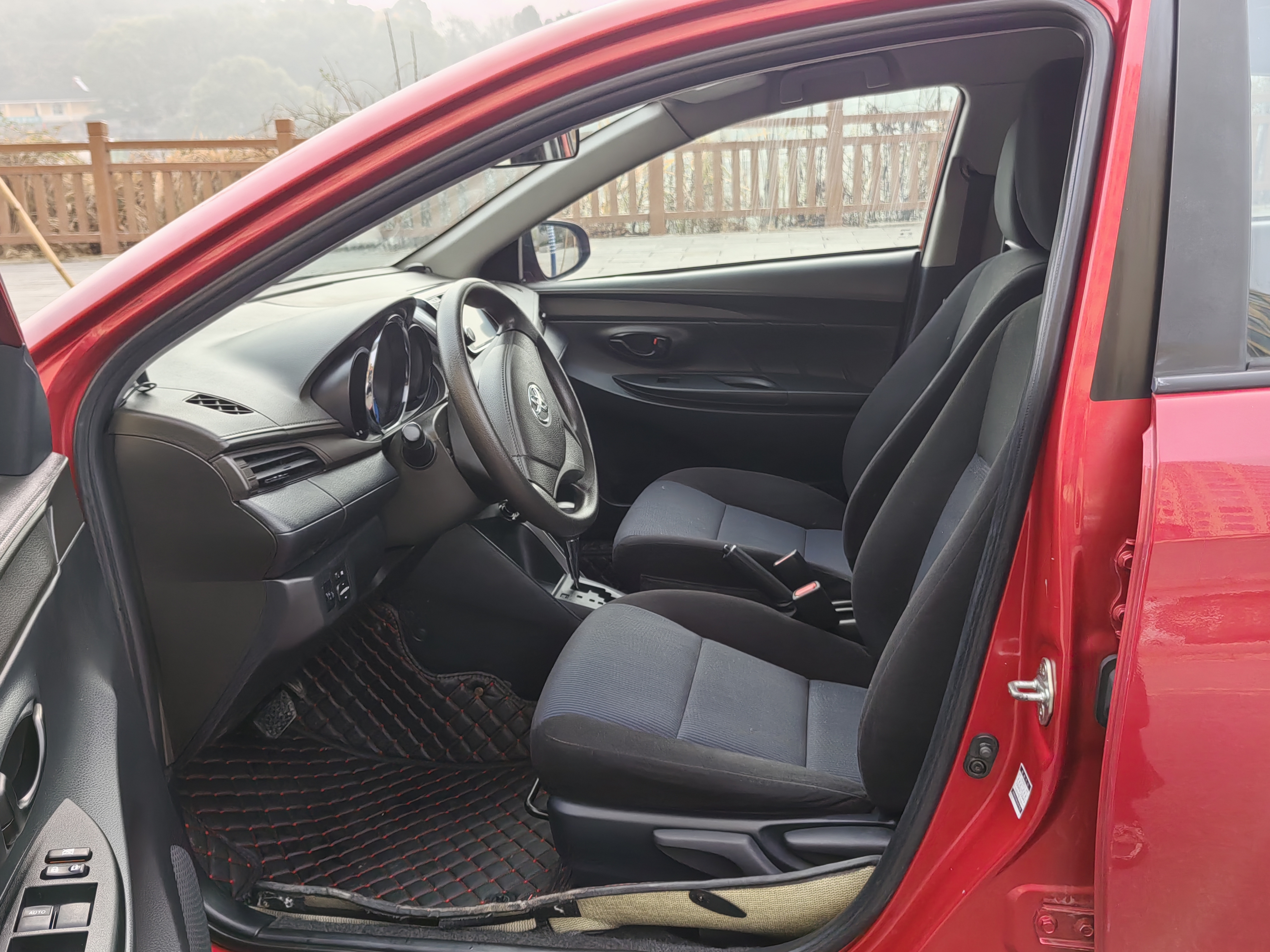 Yaris L Zhixuan 2014 #9 Yaris L Zhixuan 2014 car image #9