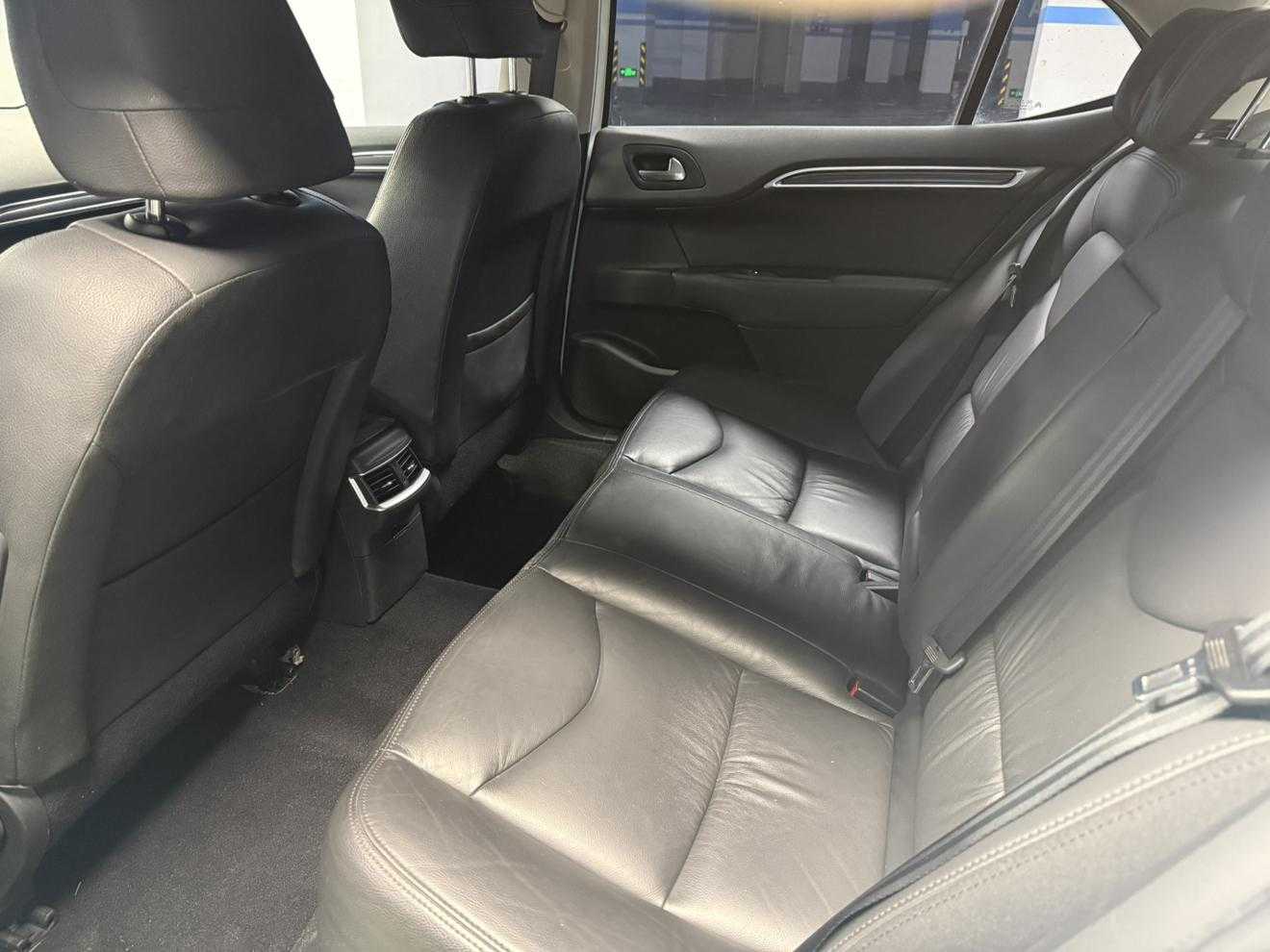 Citroen C4L 2014 immagine di auto #9