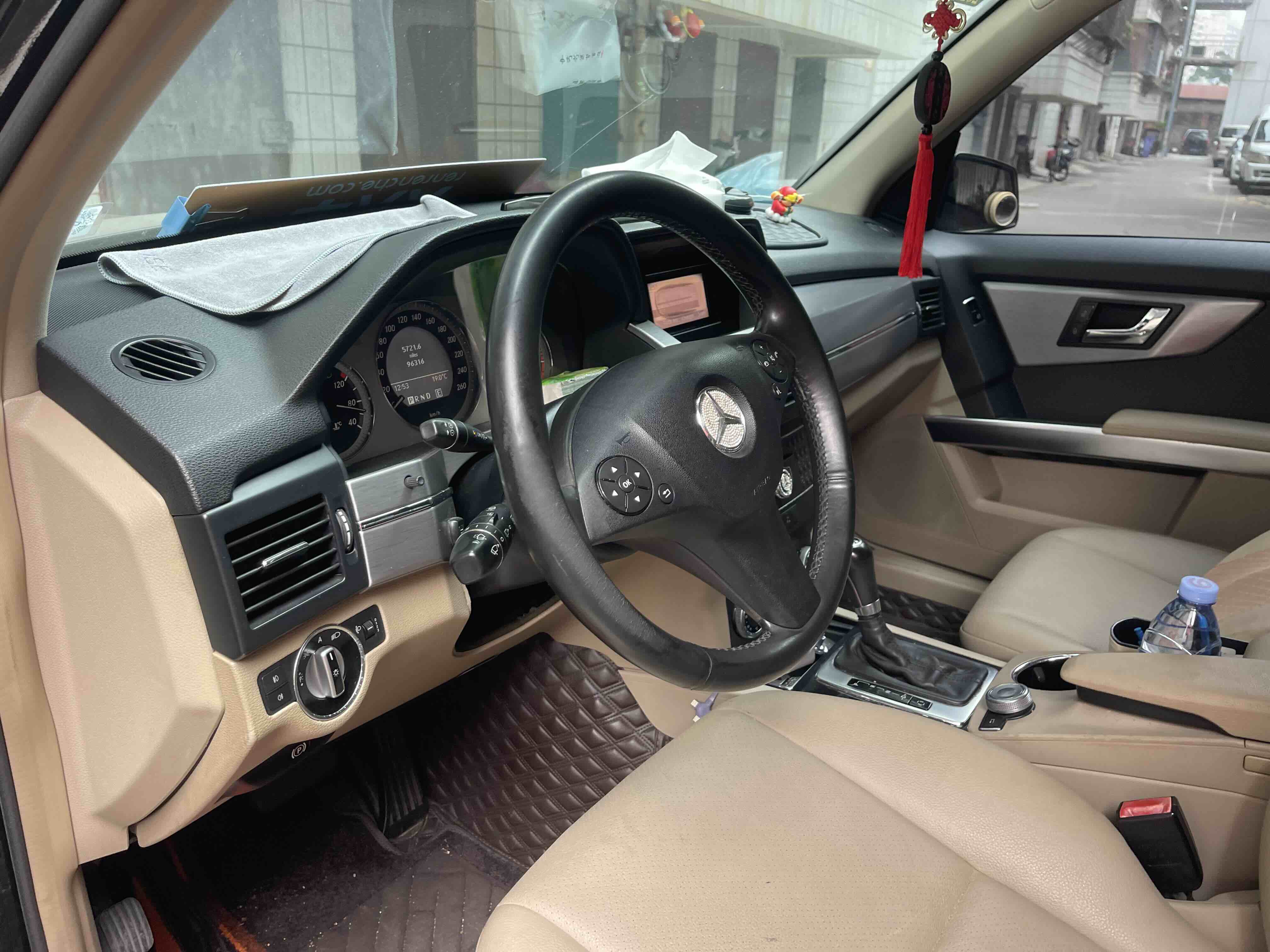 Mercedes-Benz GLK Class (Imported) 2011 immagine di auto #9