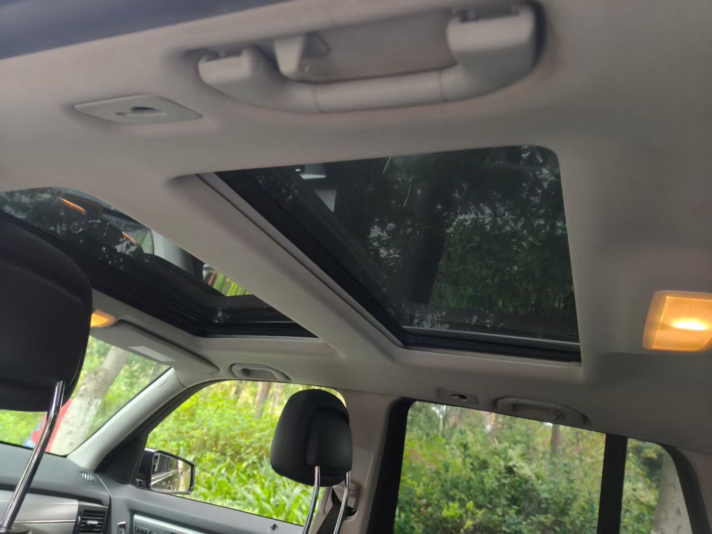 Mercedes-Benz GLK Class (Imported) 2011 #9 Mercedes-Benz GLK Class (Imported) 2011 car image #9