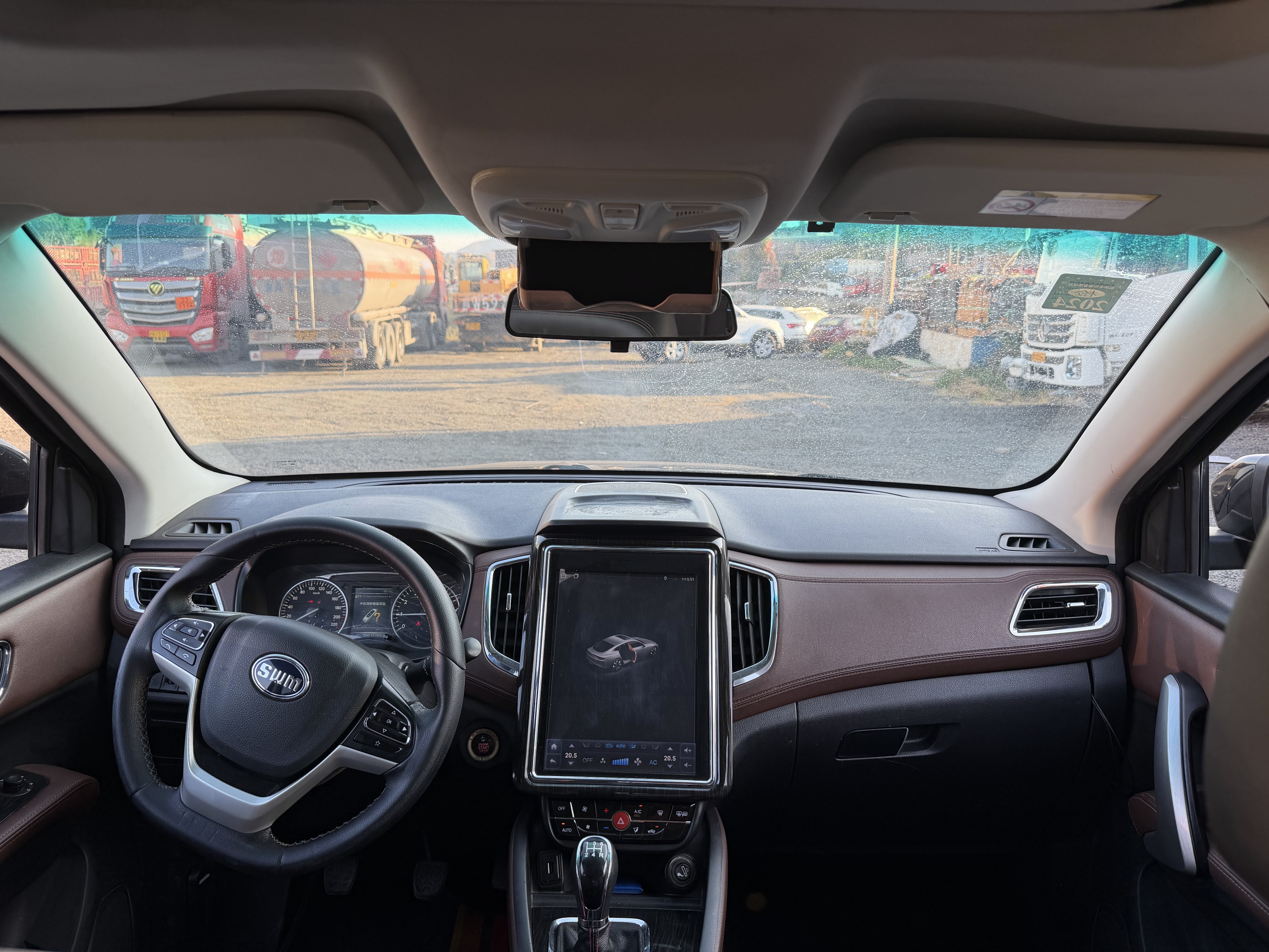 SWM斯威汽车 SWM斯威X7 2018 #9 SWM斯威汽车 SWM斯威X7 2018 汽车图片 #9