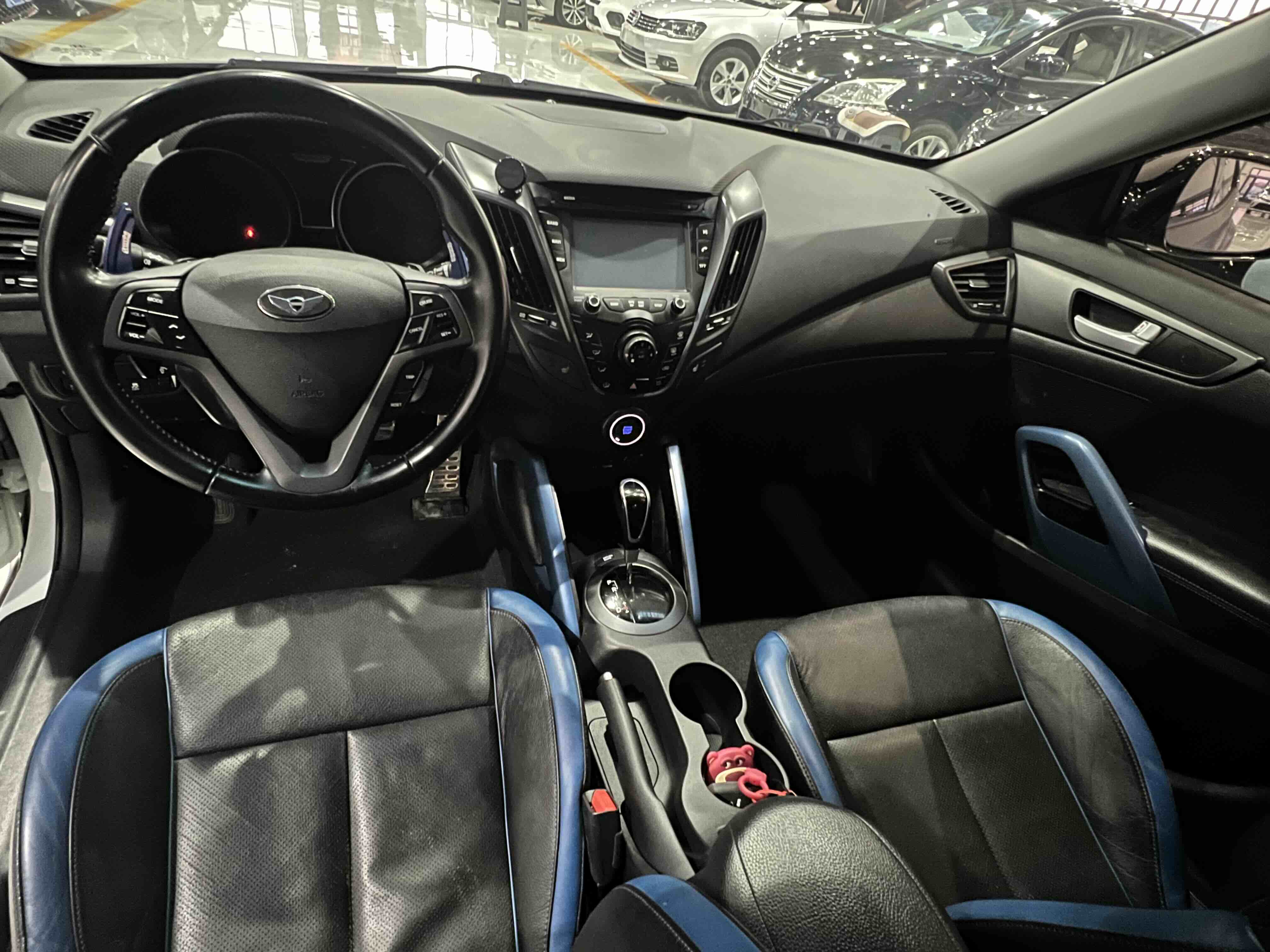 Hyundai Veloster 2014 #9 Hyundai Veloster 2014 car image #9