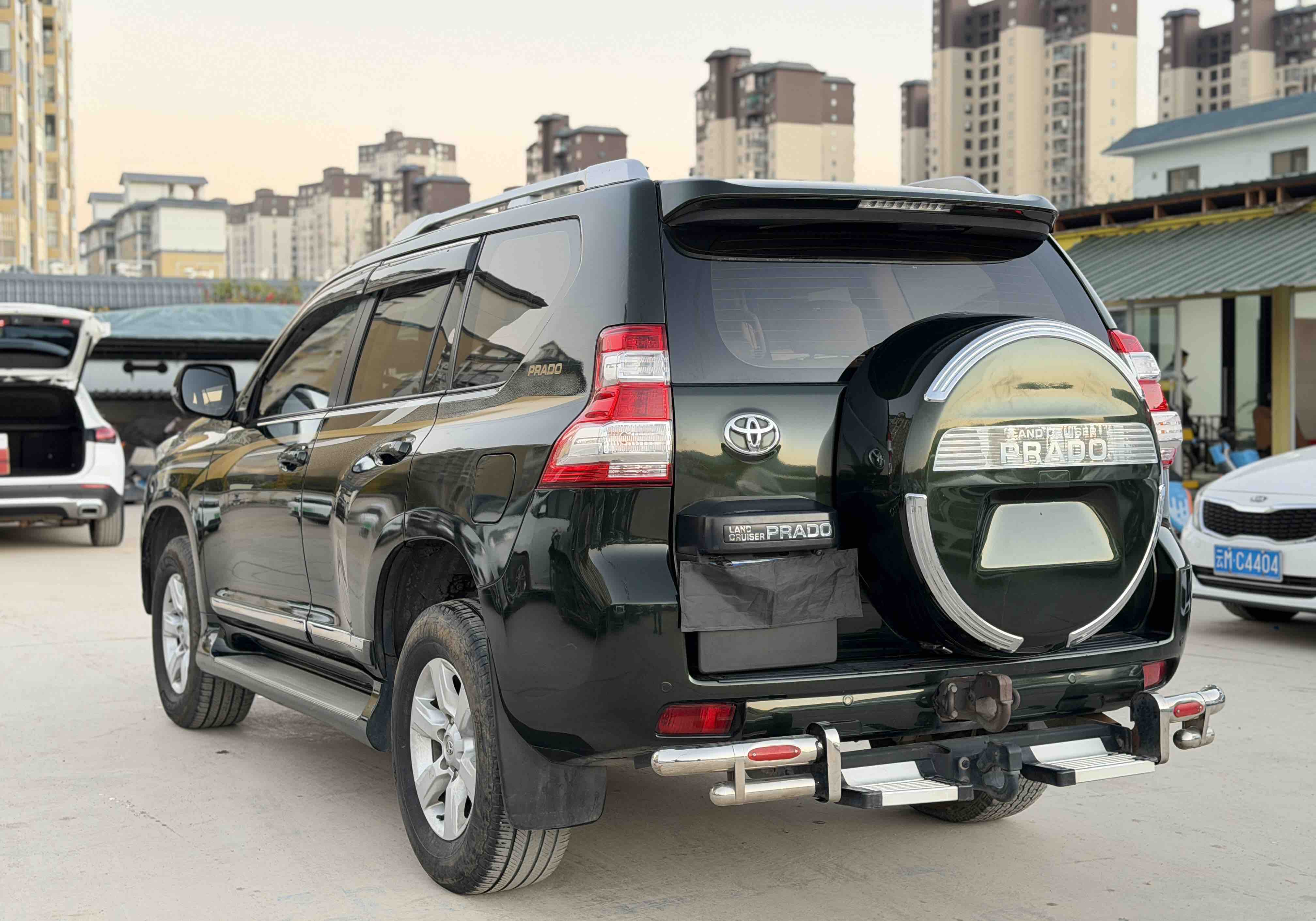 Toyota Prado (Imported) 2015 car image #9