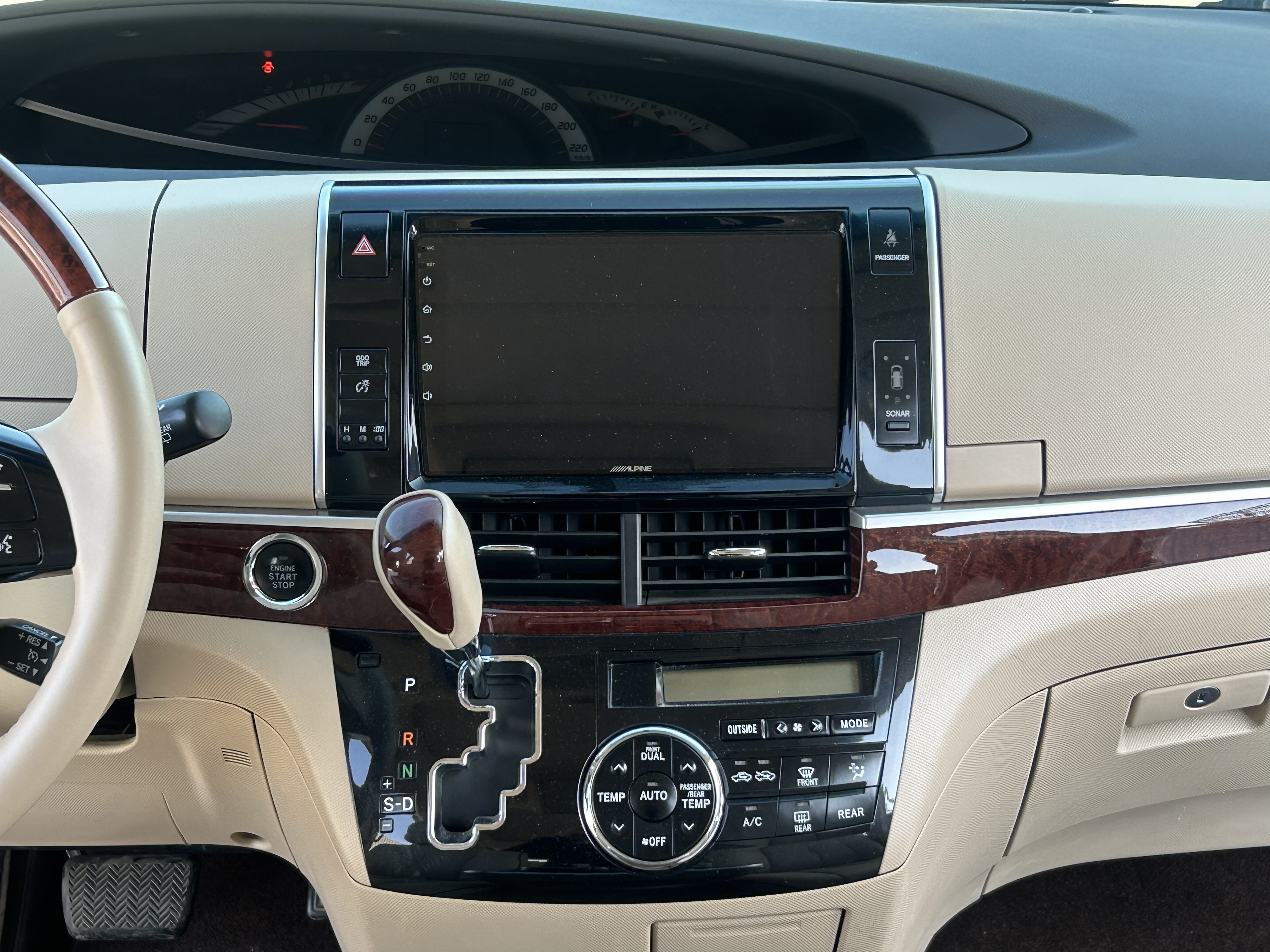 Toyota Previa 2016 car image #9