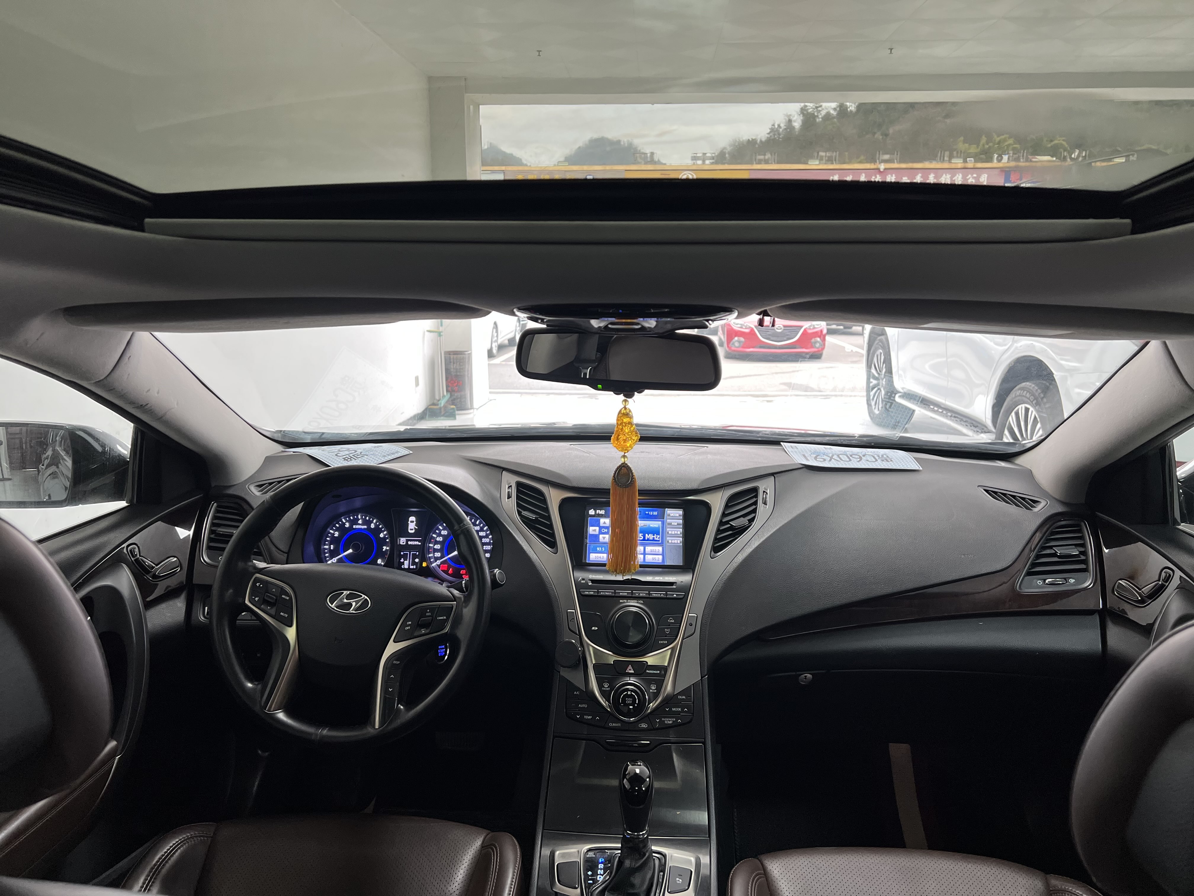 Hyundai Azera 2014 #9 Hyundai Azera 2014 car image #9