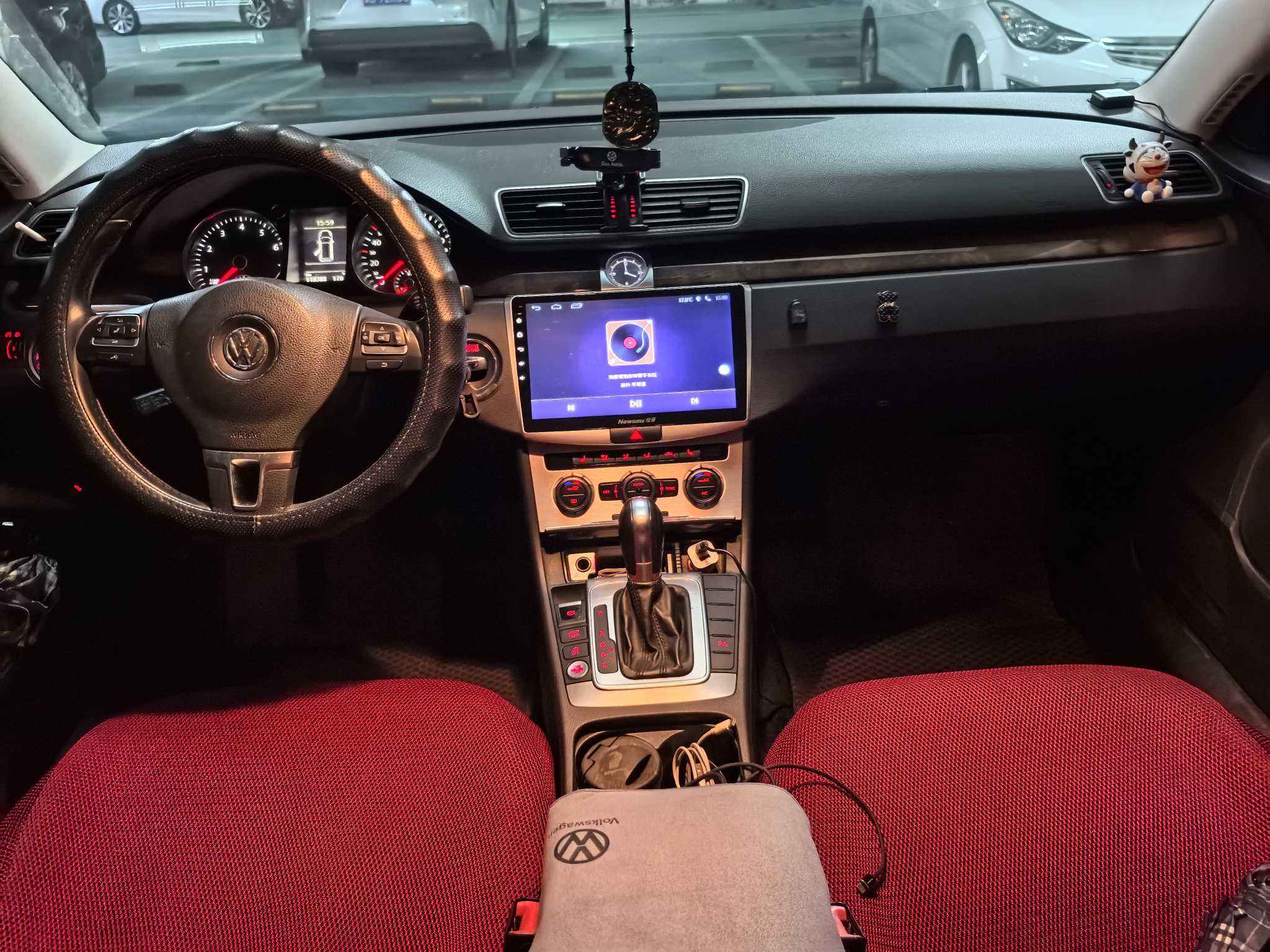 Volkswagen Magotan (Imported) 2012 car image #9