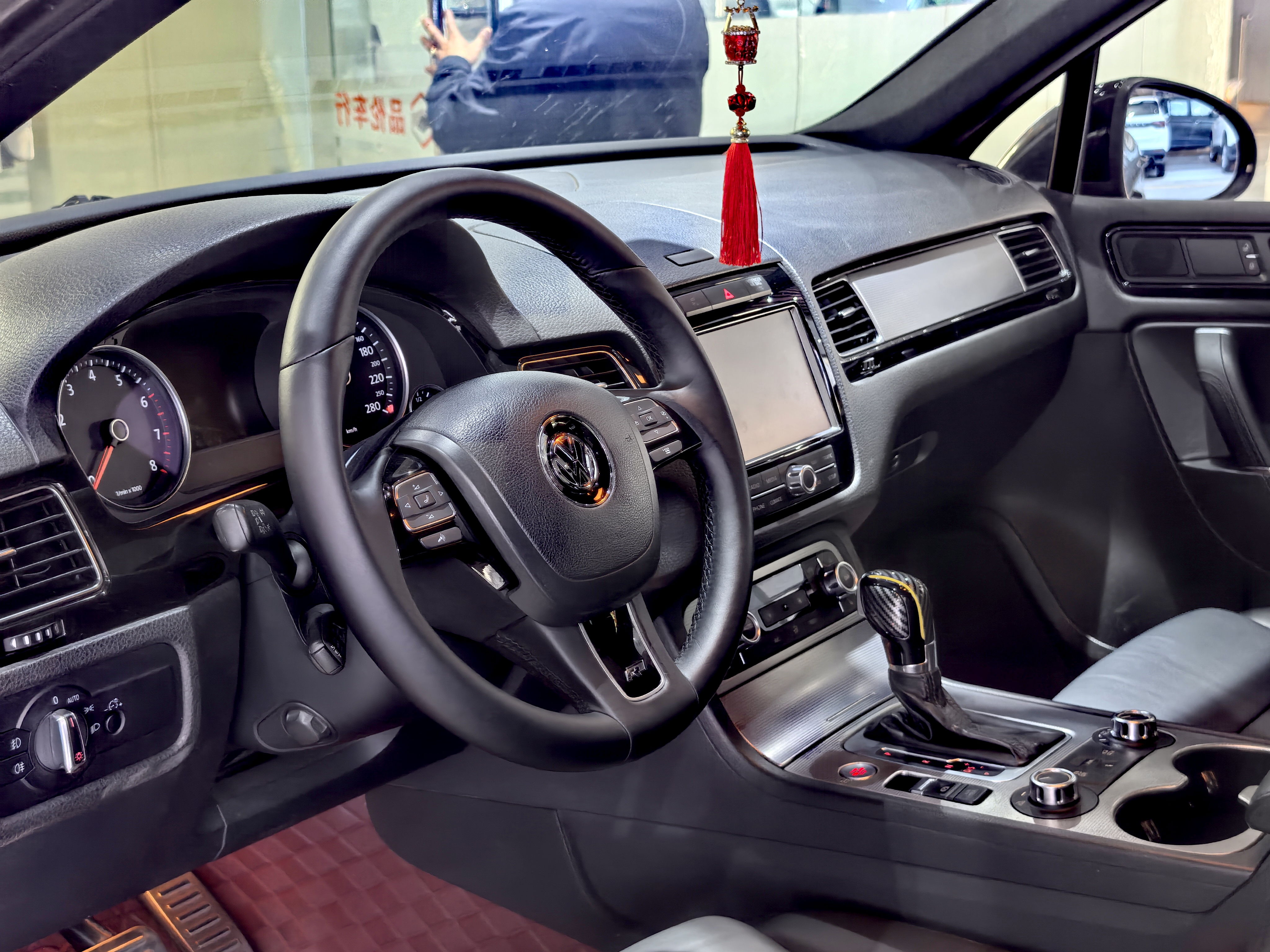 Volkswagen Touareg 2014 car image #9