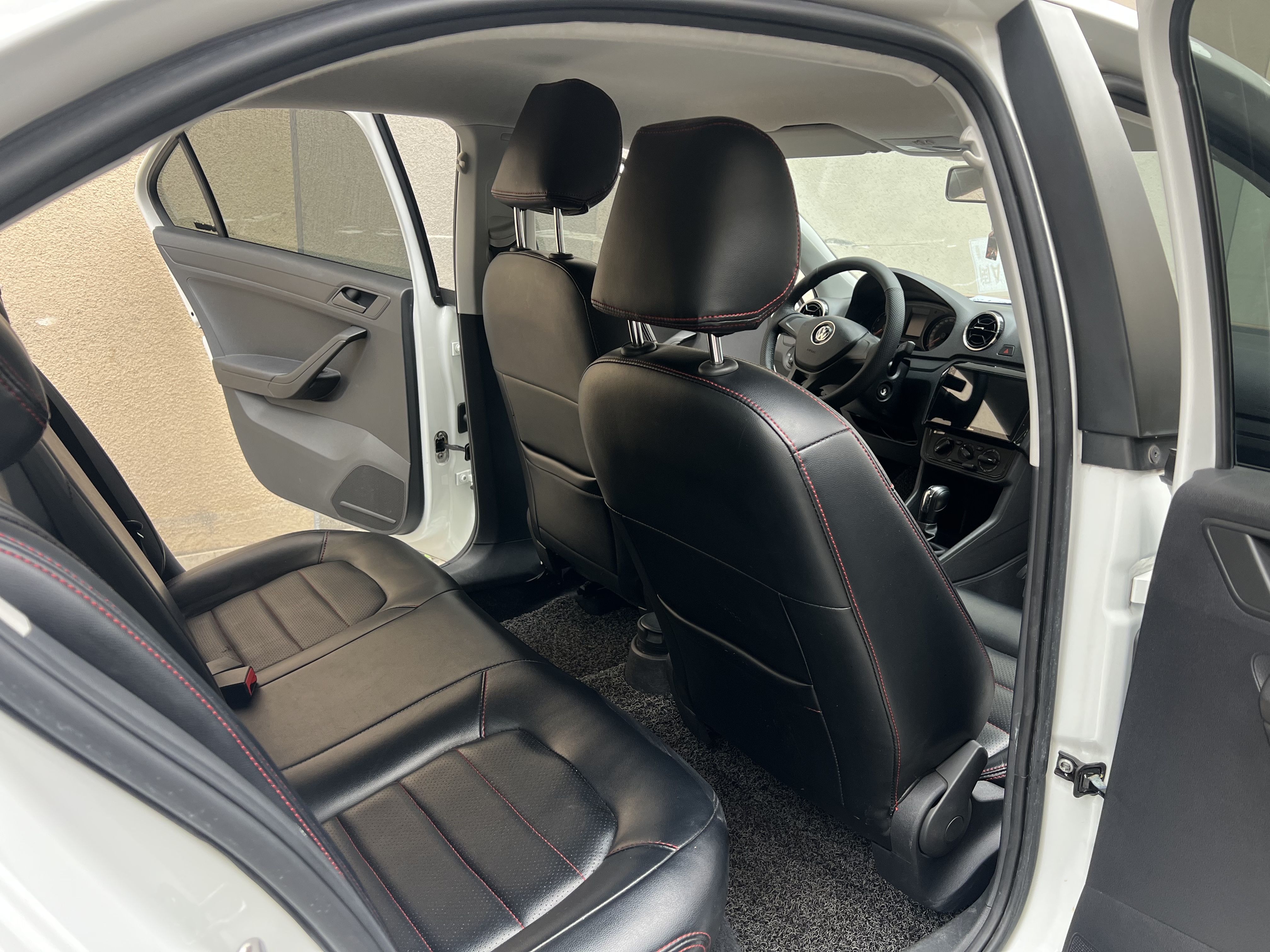 Jetta Jetta 2018 #9 Jetta Jetta 2018 car image #9