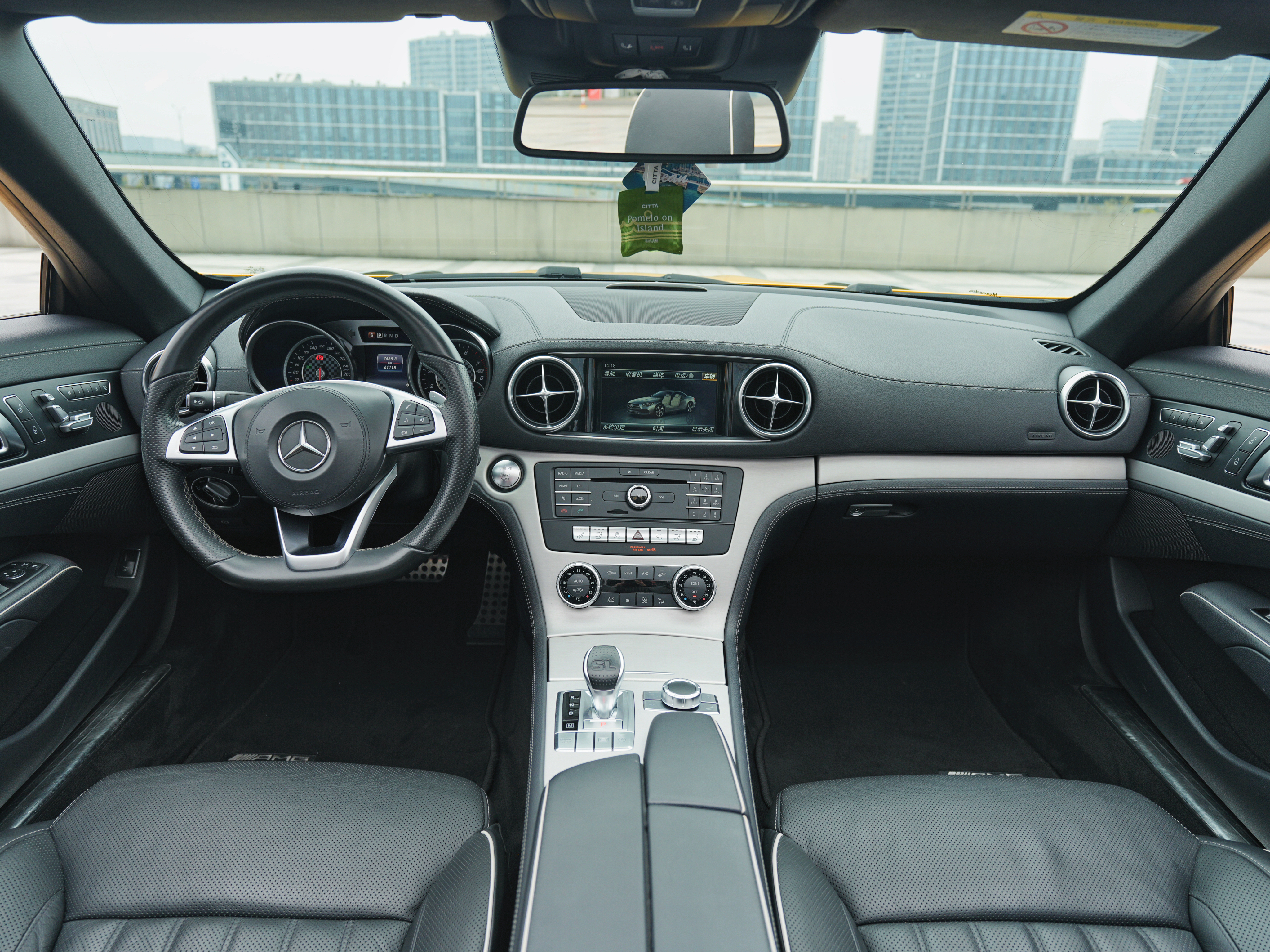 Mercedes-Benz SL Class 2017 car image #9