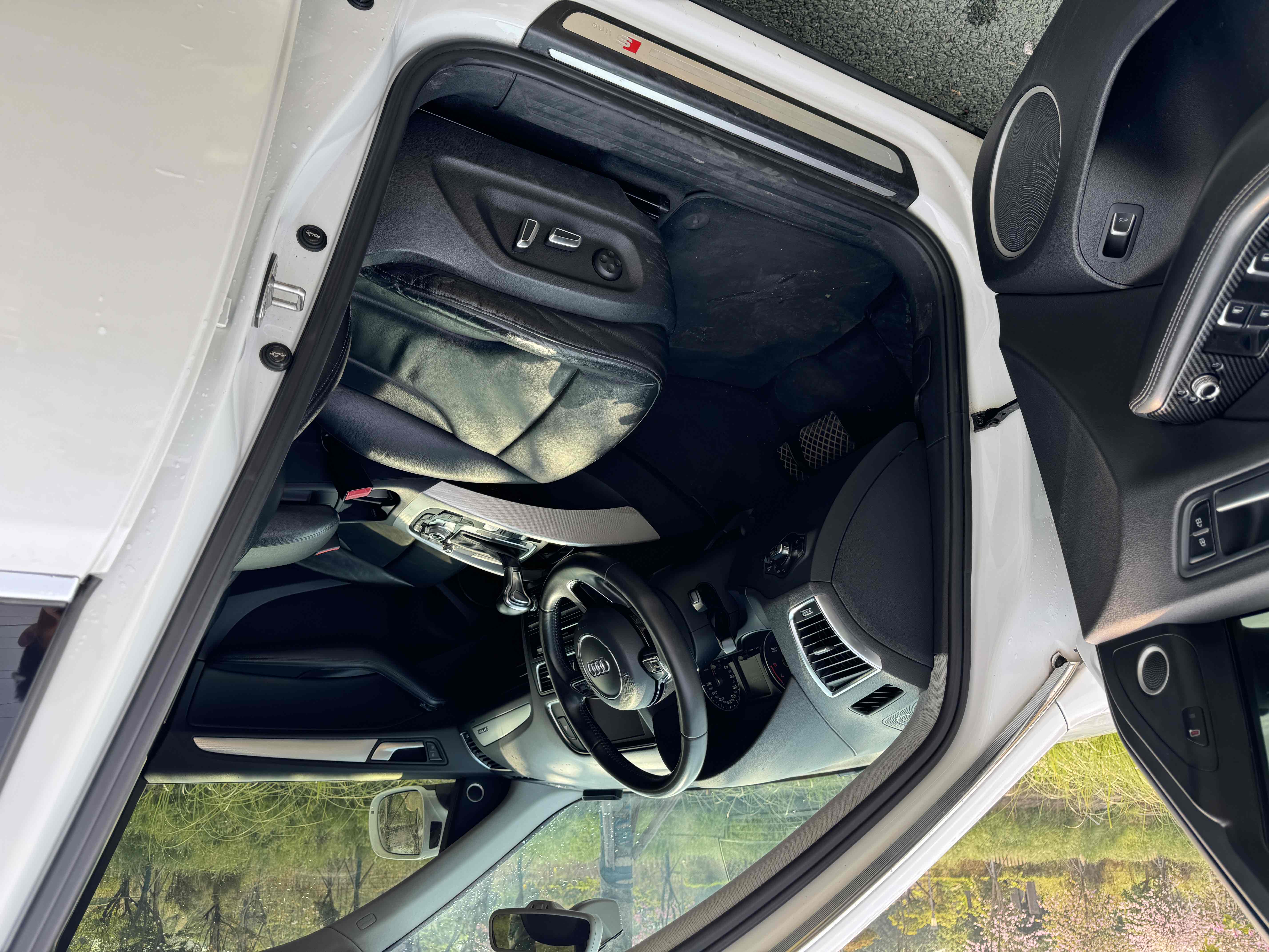 Audi SQ5 2013 imagem de carro #9