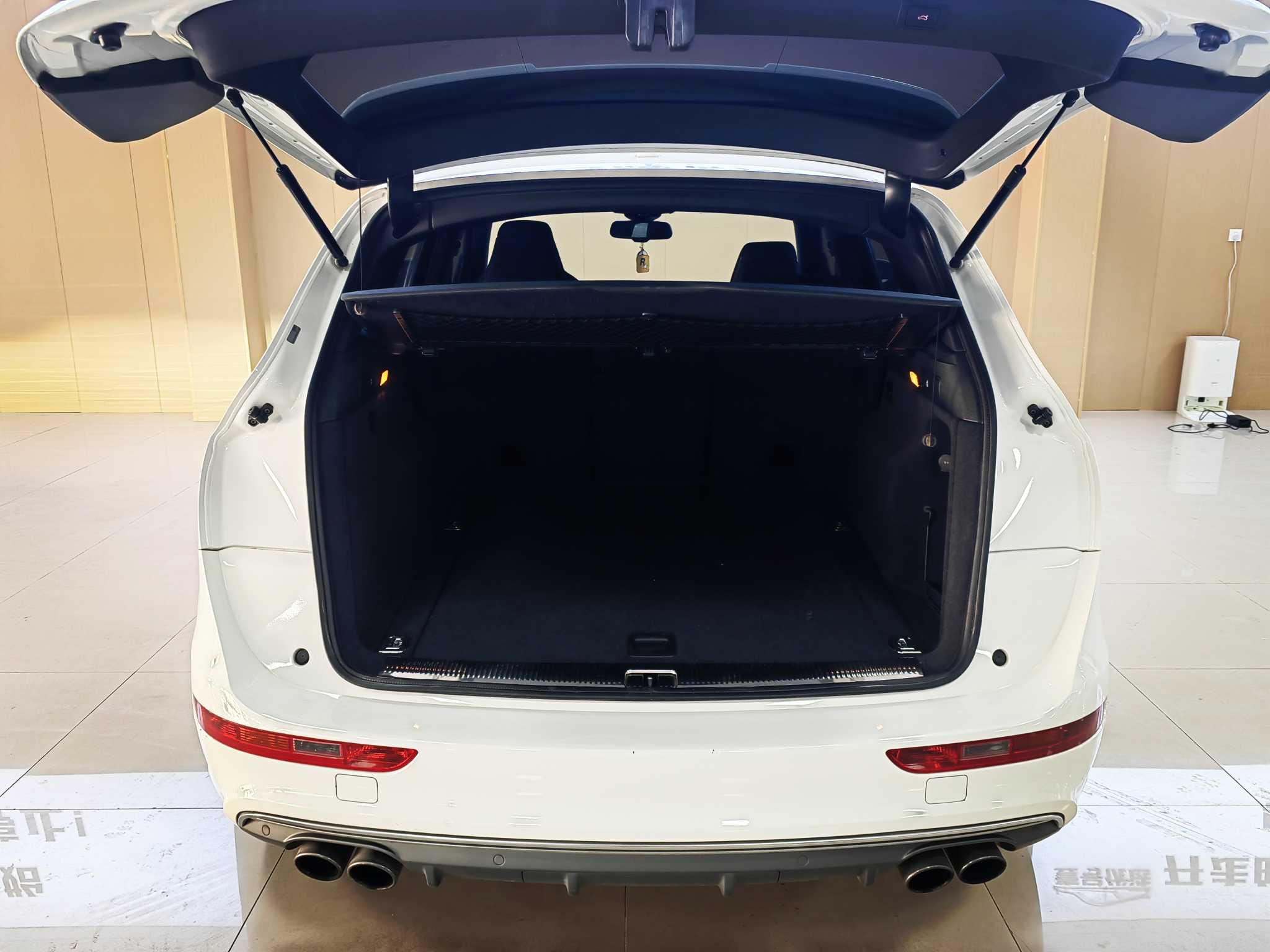 Audi SQ5 2014 imagem de carro #9