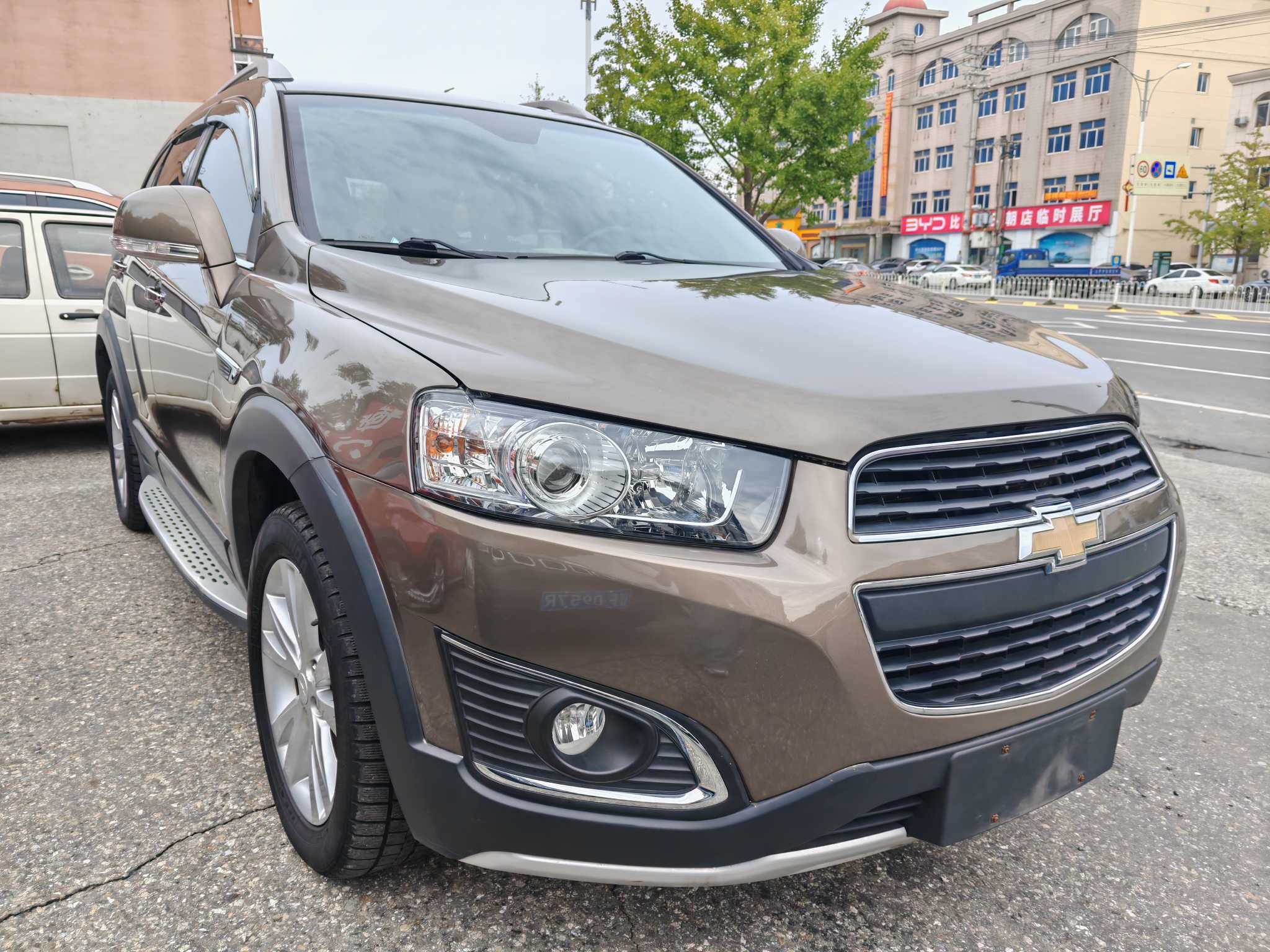 Chevrolet Captiva 2017 car image #9