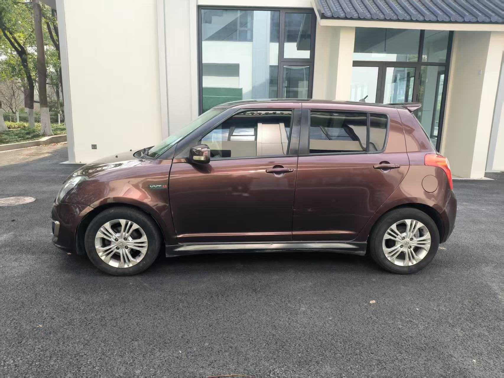 铃木 雨燕 2013 汽车图片 #9