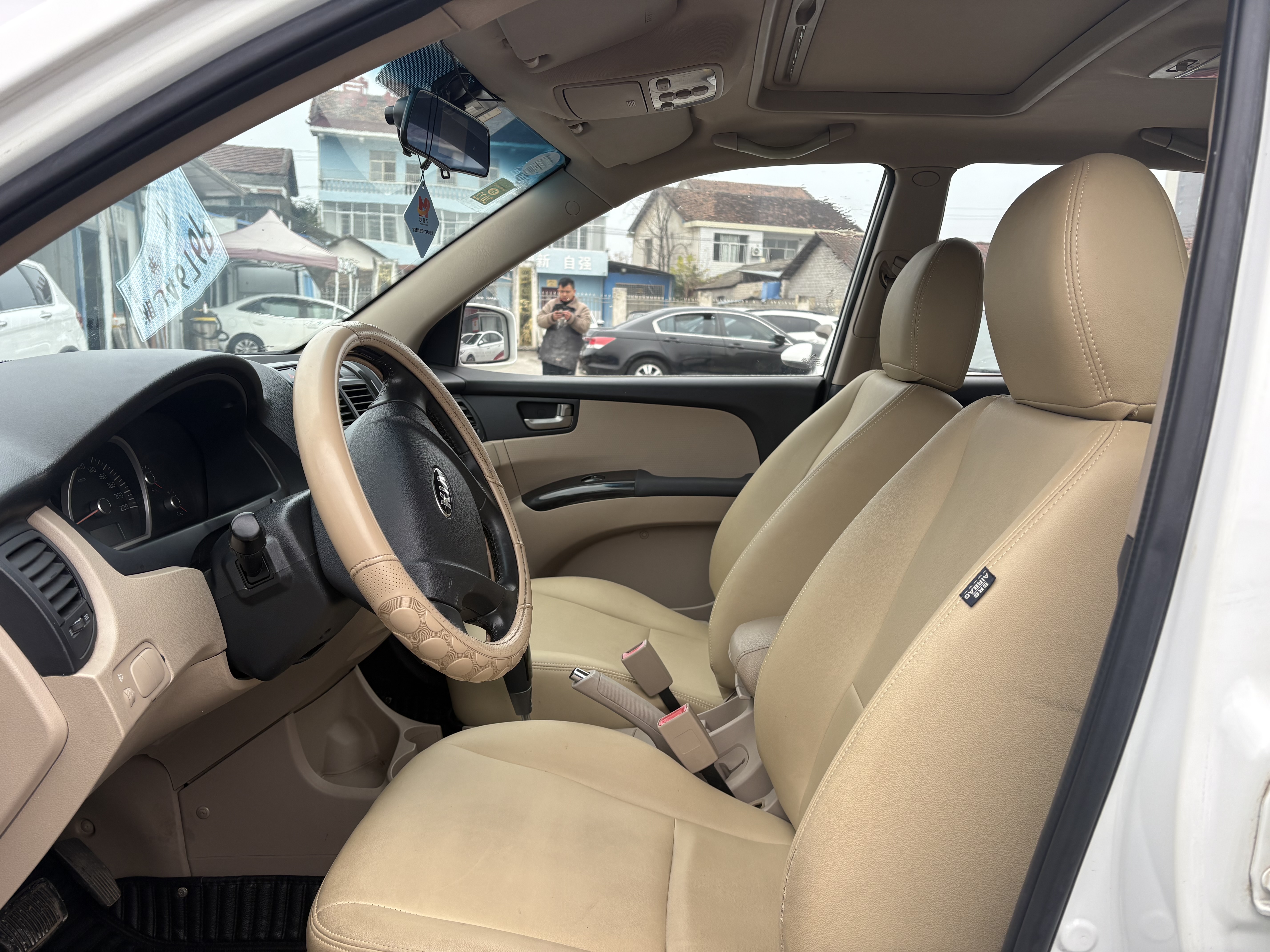 起亚 狮跑 2016 汽车图片 #9