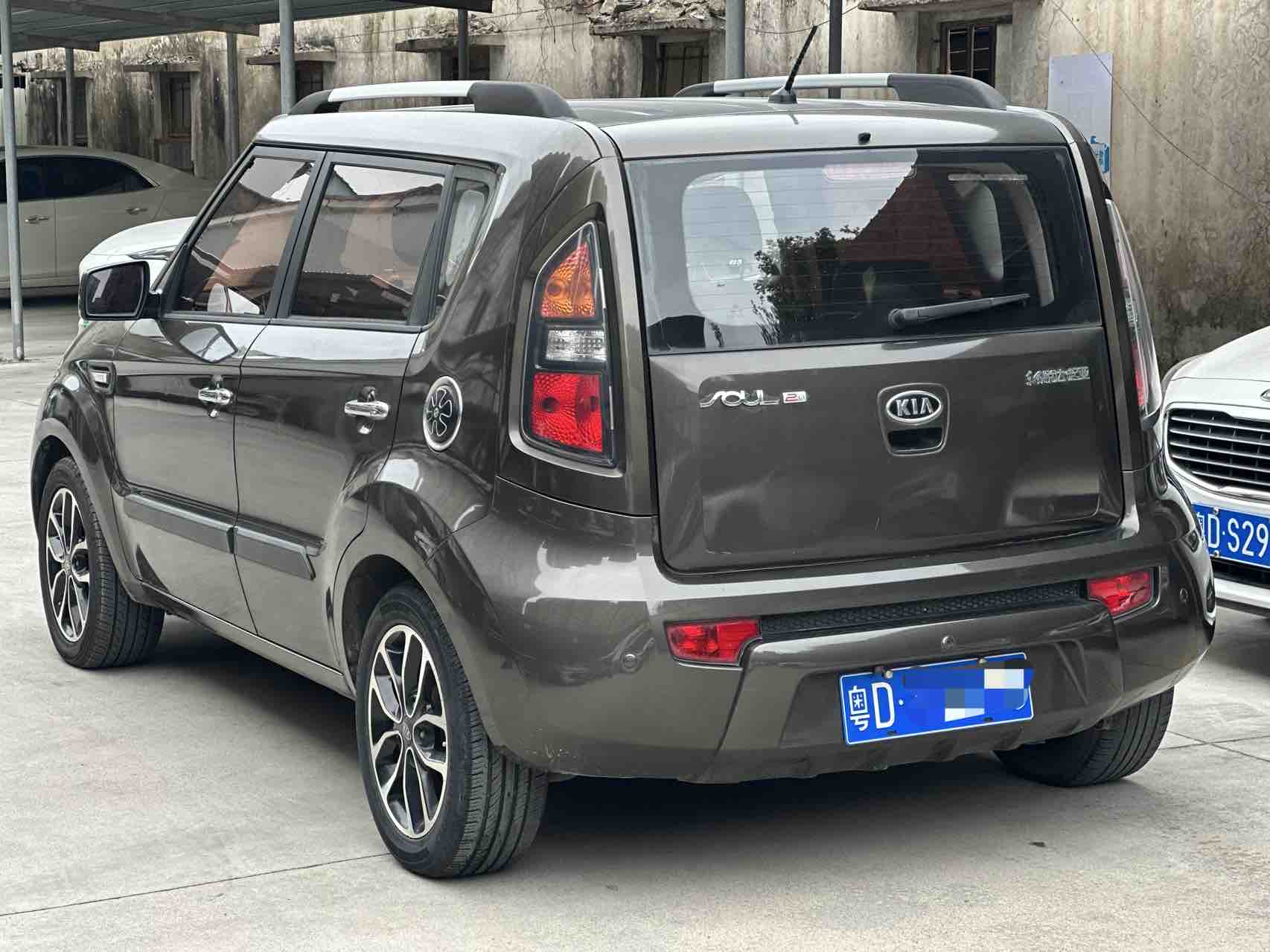 Kia Soul 2011 immagine di auto #9